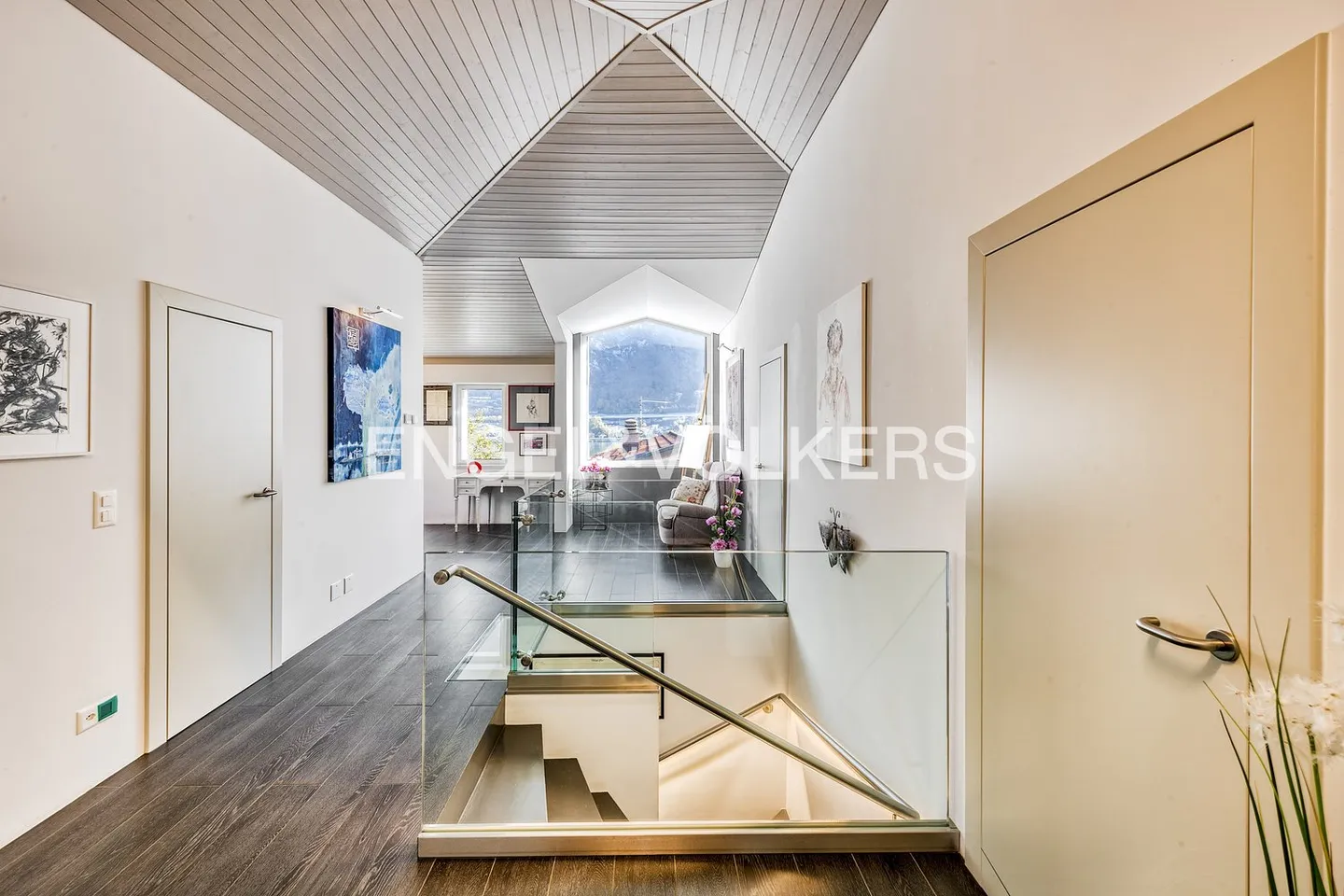 Casa a risparmio energetico in una zona residenziale tranquilla - Foto 7 di 13