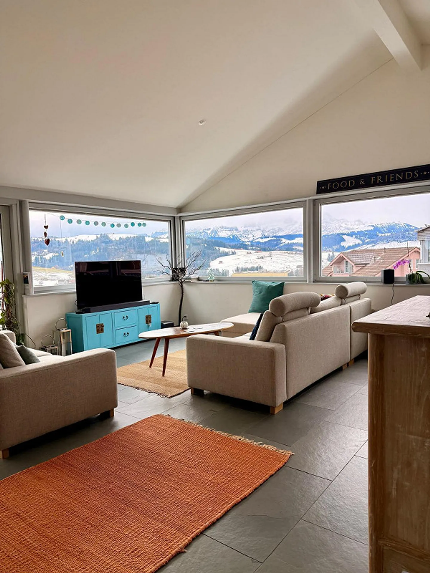 Alpsteinblick inclusive - spacious 5.5-room apartment in Teufen AR - Photo 1 of 11