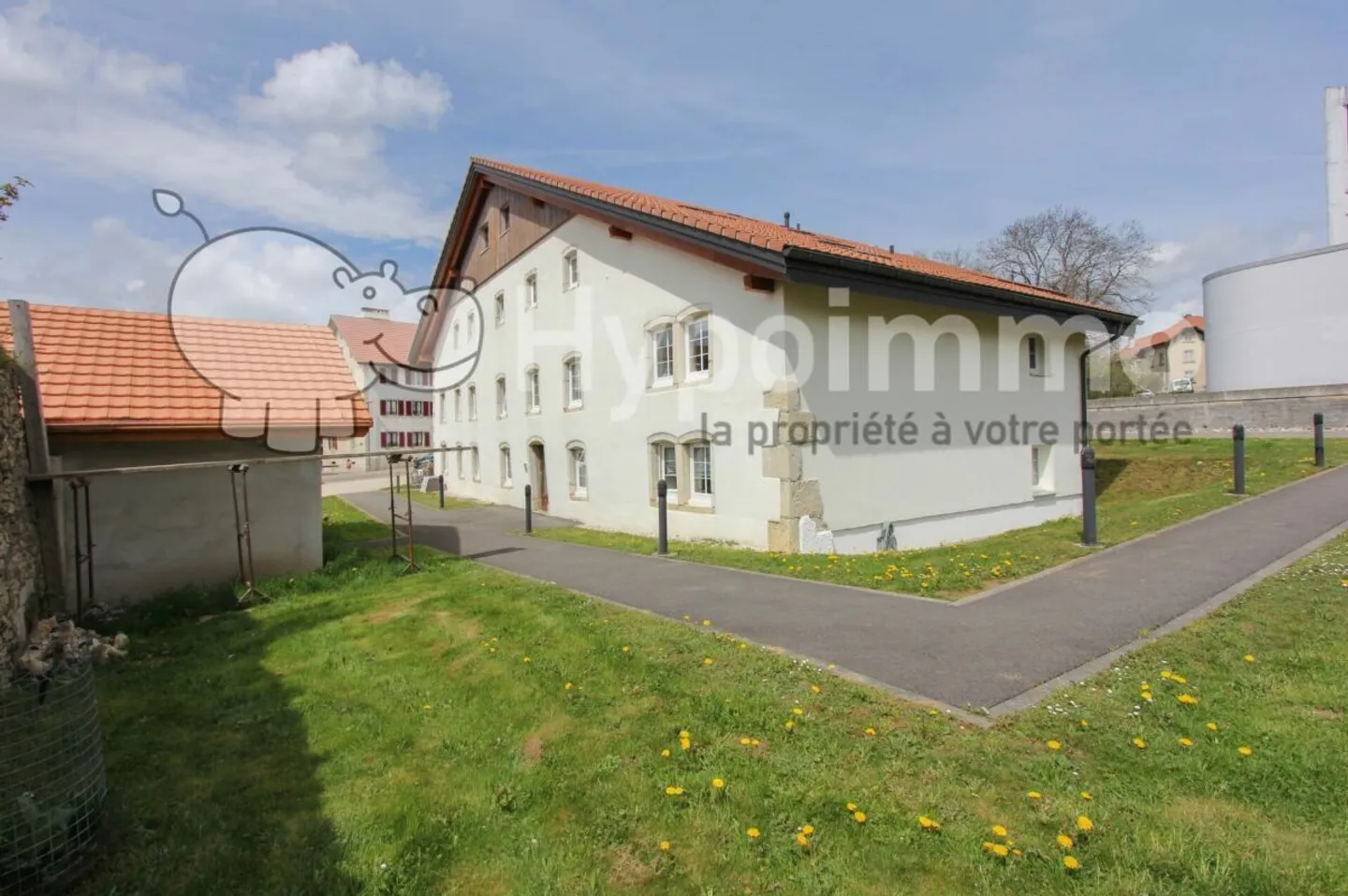 Beautiful 4.5-room apartment with private garden - Photo 1 of 13