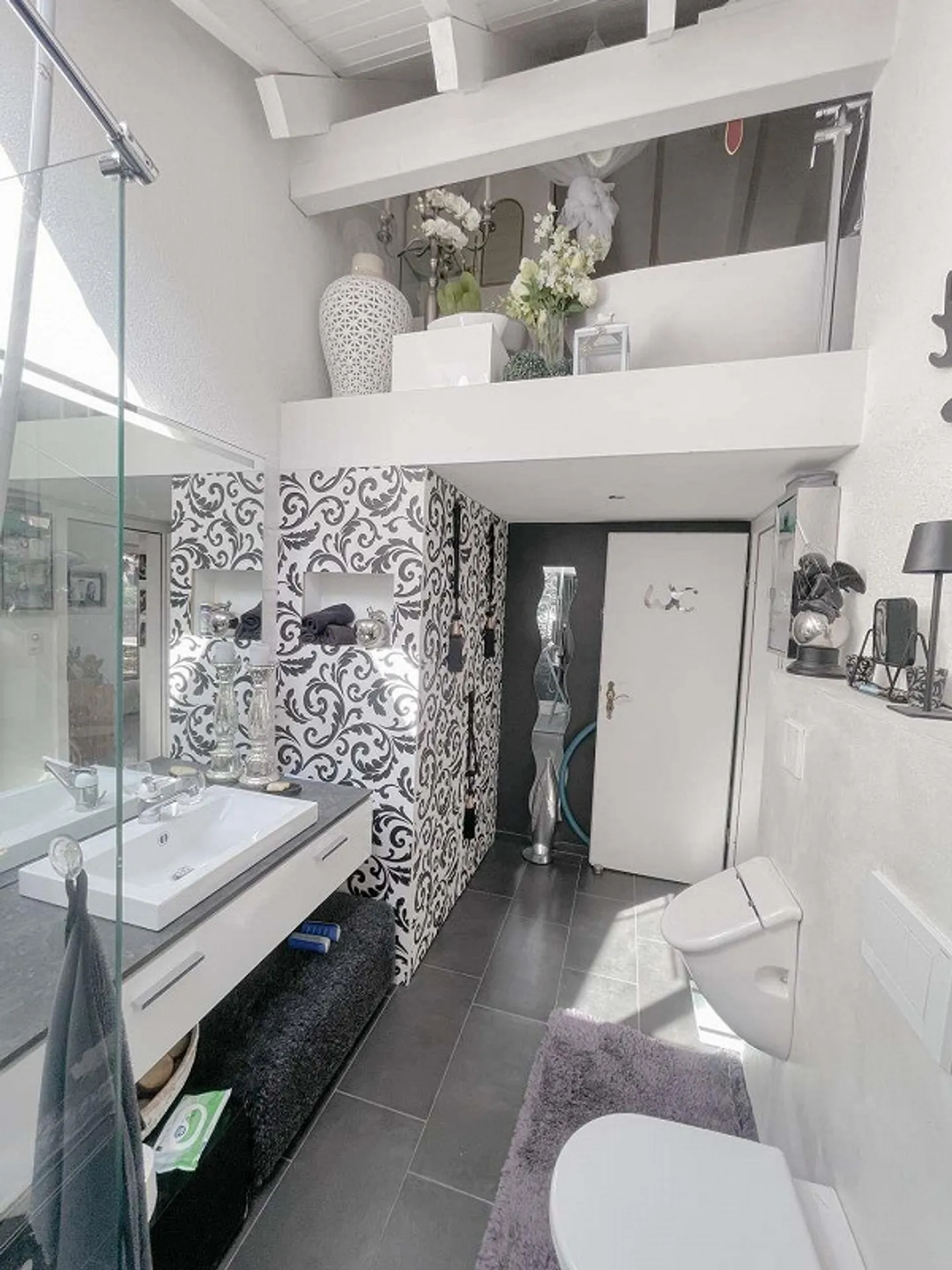 Sunny 3.5-Room Single-Family House in a Quiet Location in Goldach - Photo 10 of 12