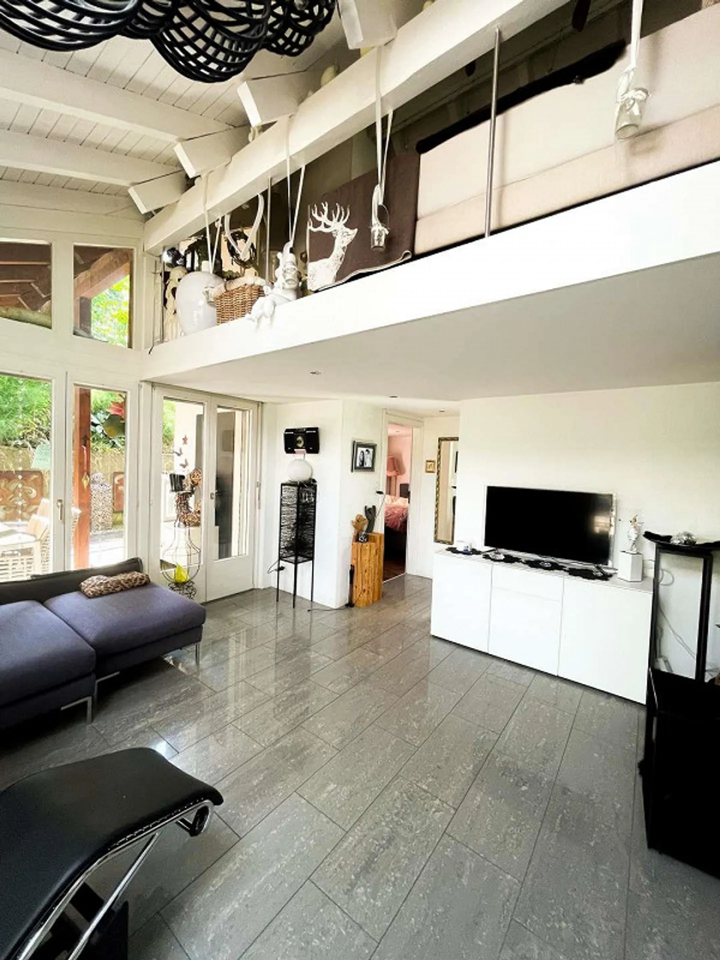 Sunny 3.5-Room Single-Family House in a Quiet Location in Goldach - Photo 4 of 12