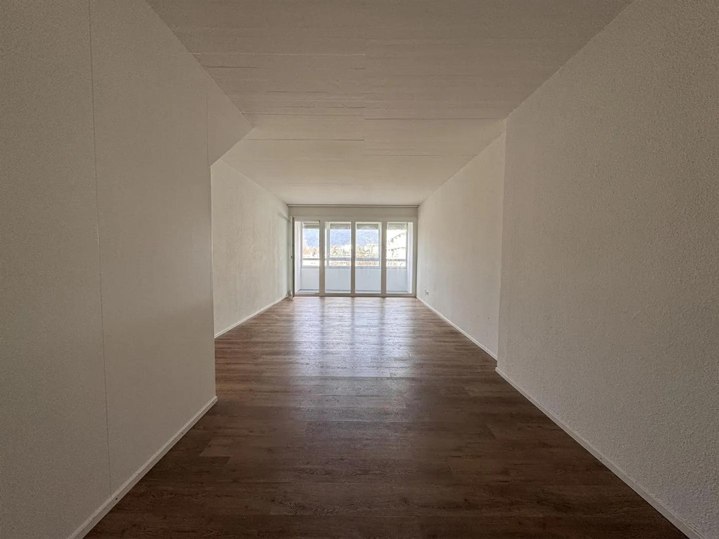 Duplex Charmant Près de Nidau - Photo 1 sur 11
