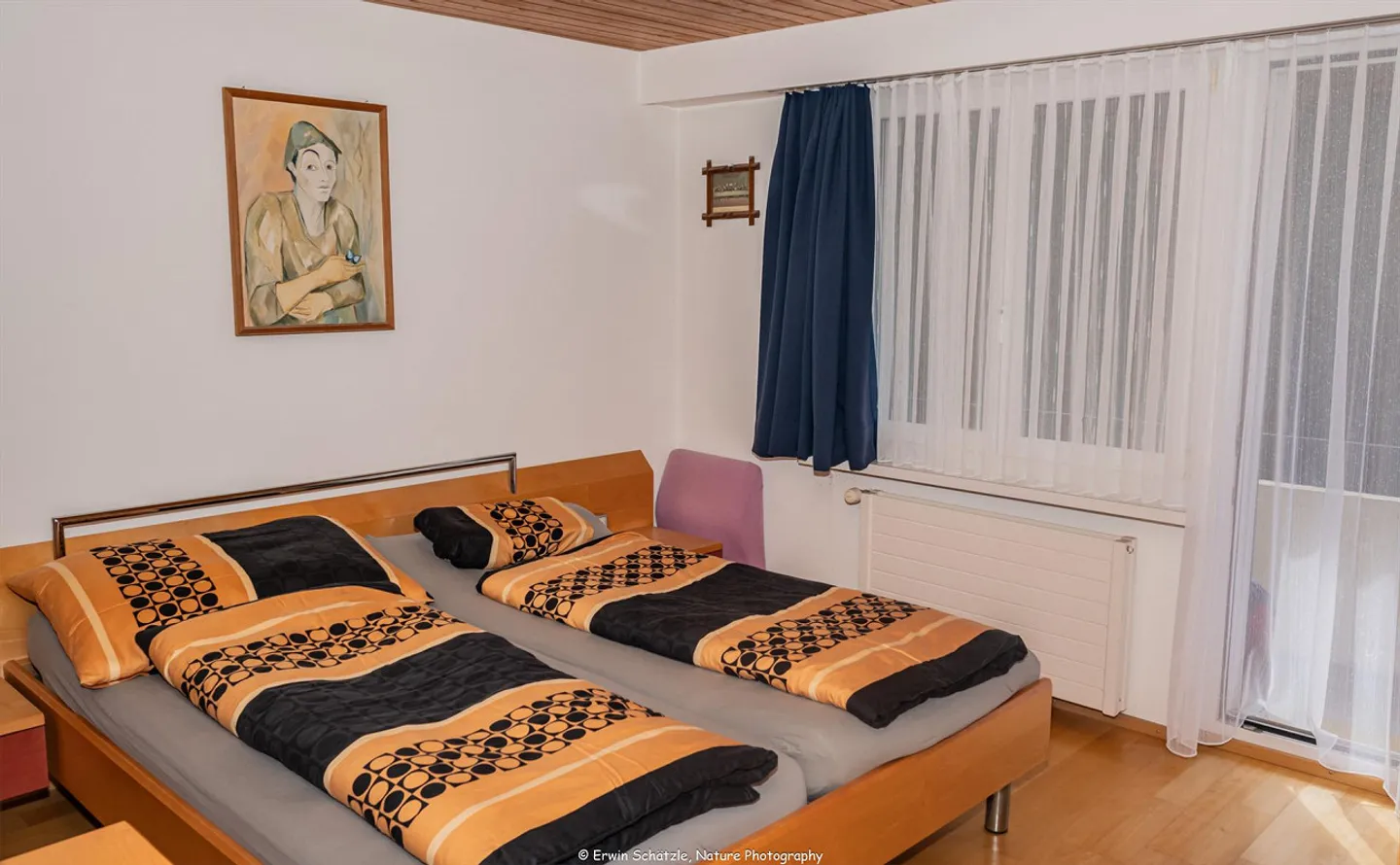 Propriété indépendante bien située dans le meilleur emplacement en pente - Photo 4 sur 12