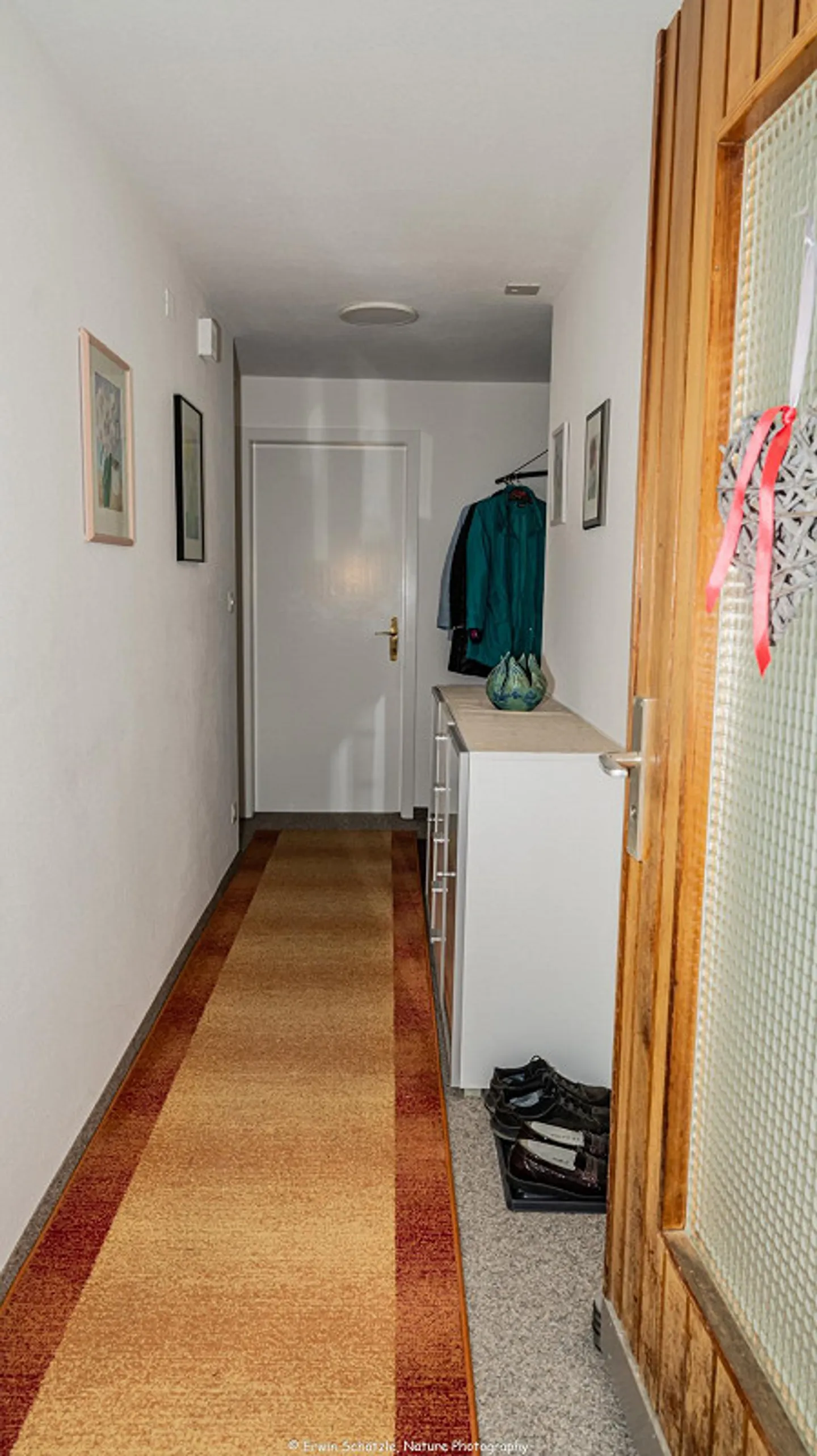 Propriété indépendante bien située dans le meilleur emplacement en pente - Photo 9 sur 12