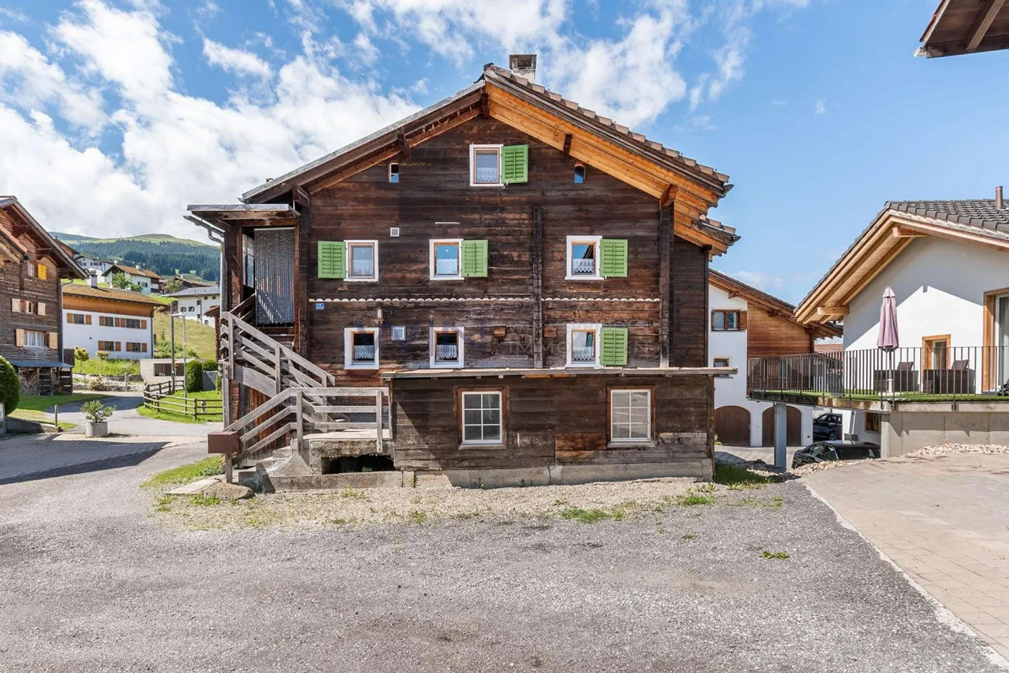 Free Holidays in Winter Paradise - Photo 1 of 13