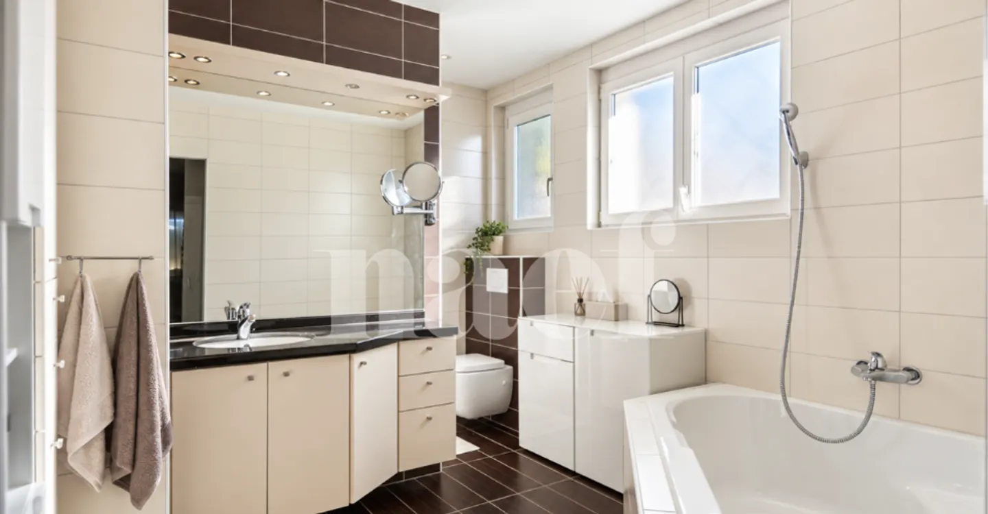 Villa individuelle cossue de 6,5 pièces avec dépendances - Photo 6 sur 10