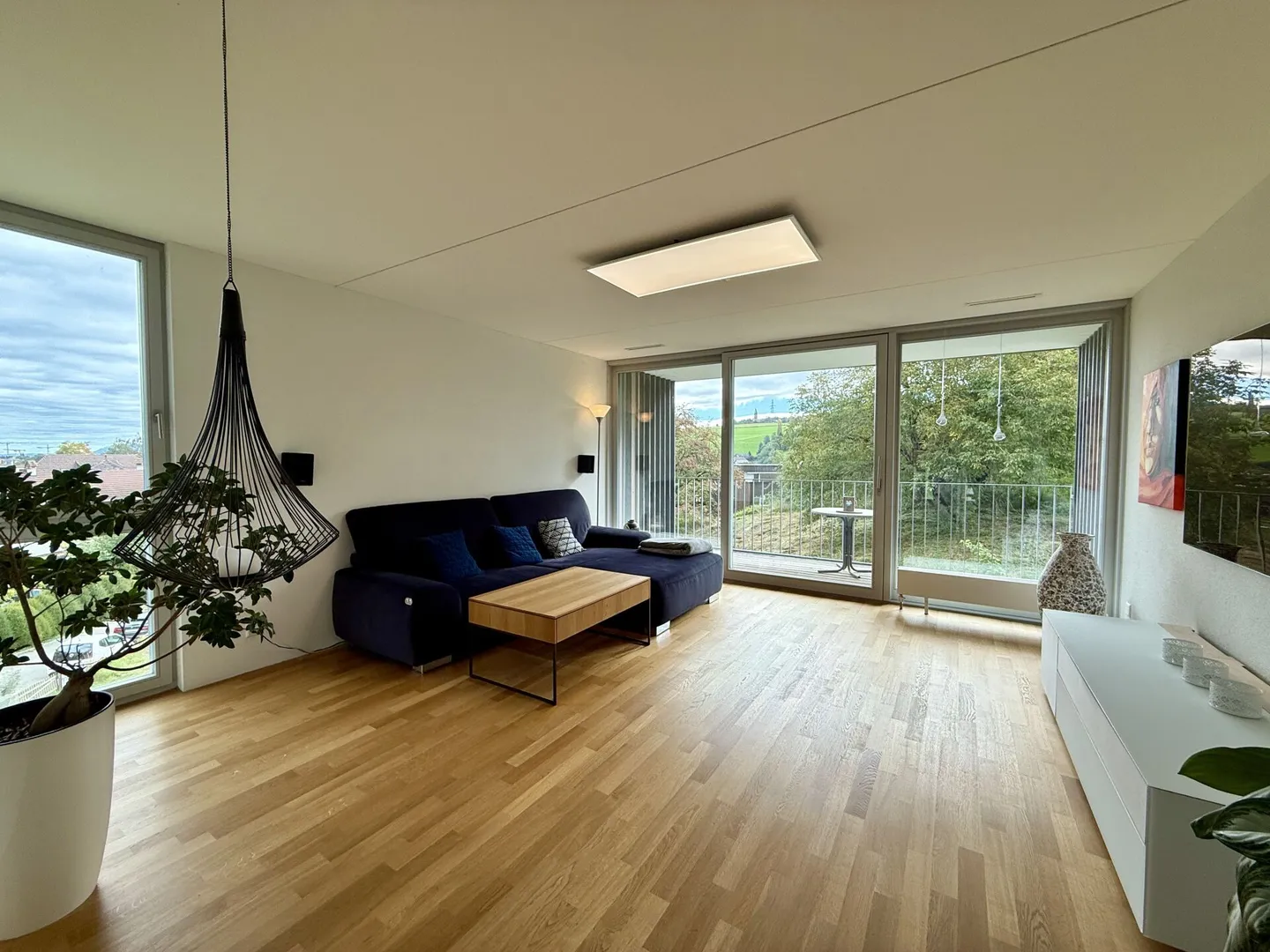 Close to the City & Surrounded by Nature - Charming Row House near Bern - Photo 8 of 28