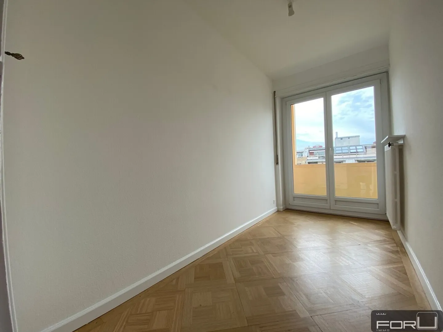 Appartamento tranquillo e luminoso di 2,5 stanze in centro - Foto 7 di 11