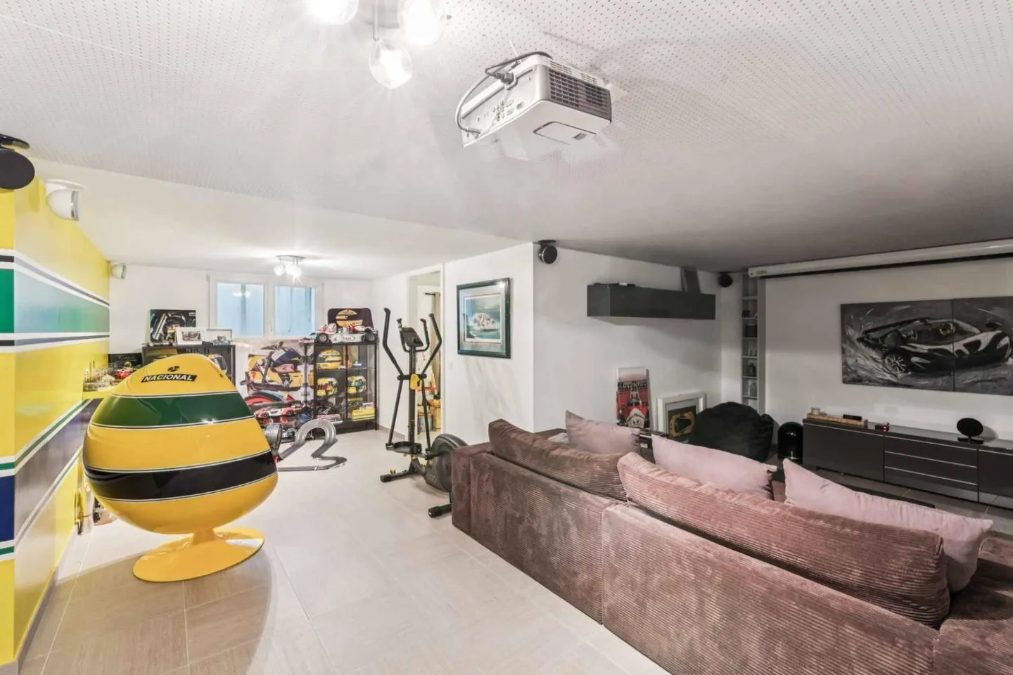 Esclusivo: Magnifica villa a schiera in assoluta tranquillità - Foto 11 di 13