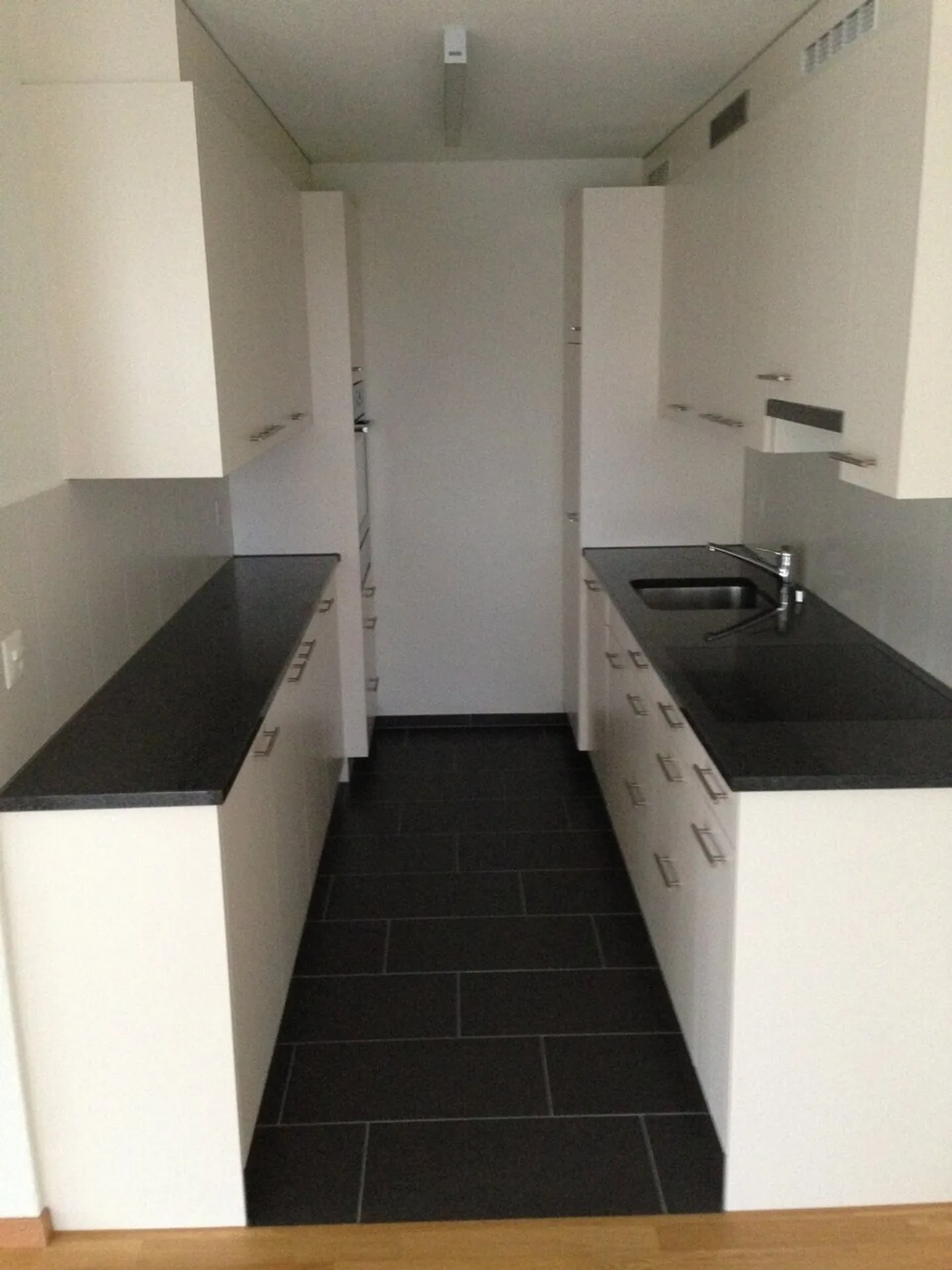 Rein ins neue Wohnglück!  3.5-Zimmer-Wohnung in Thun zu vermieten - Photo 2 of 9