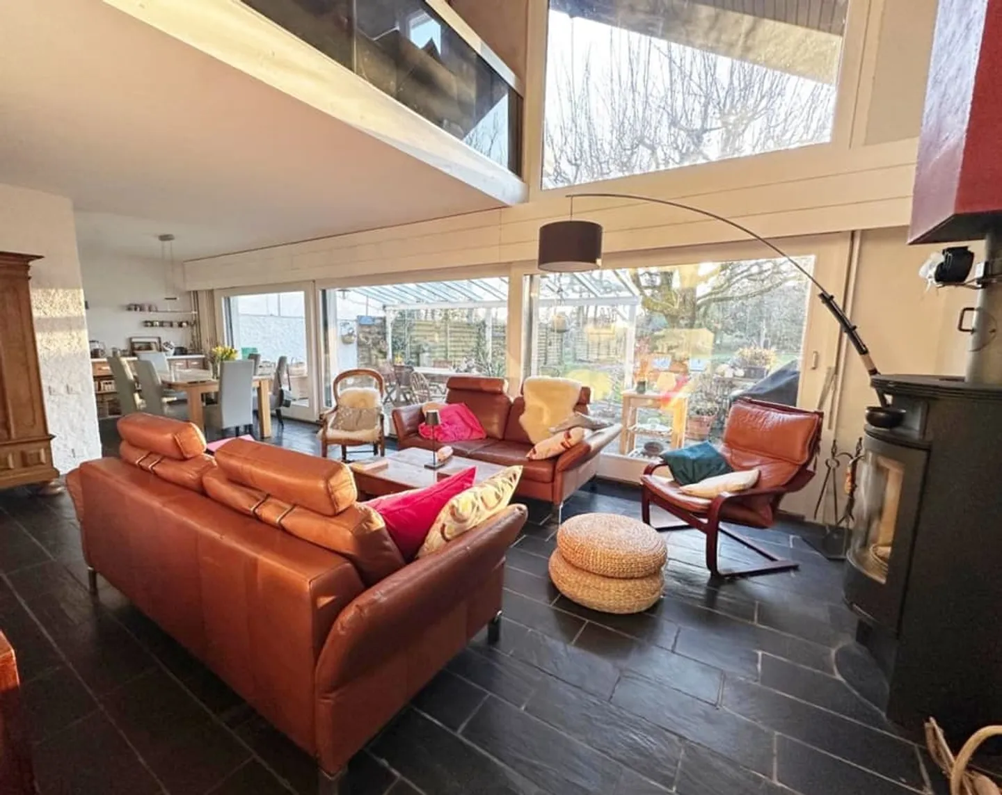 Schönes möbliertes Haus 1 Jahr / 5 Schlafzimmer / Garten und Pool - Foto 3 von 12