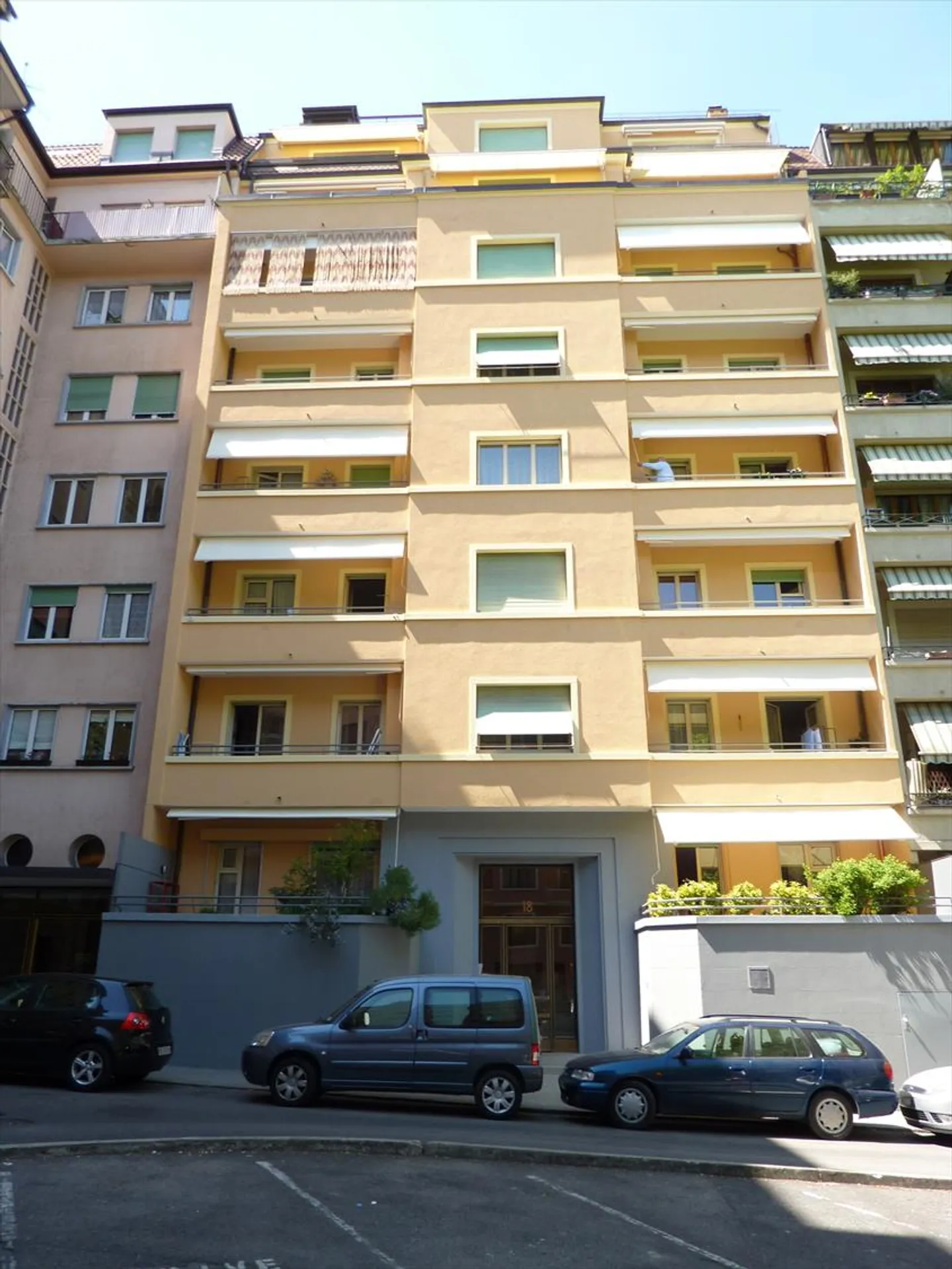 Prachtueuse appartement près du quartier des Eaux-Vives - Photo 1 sur 13