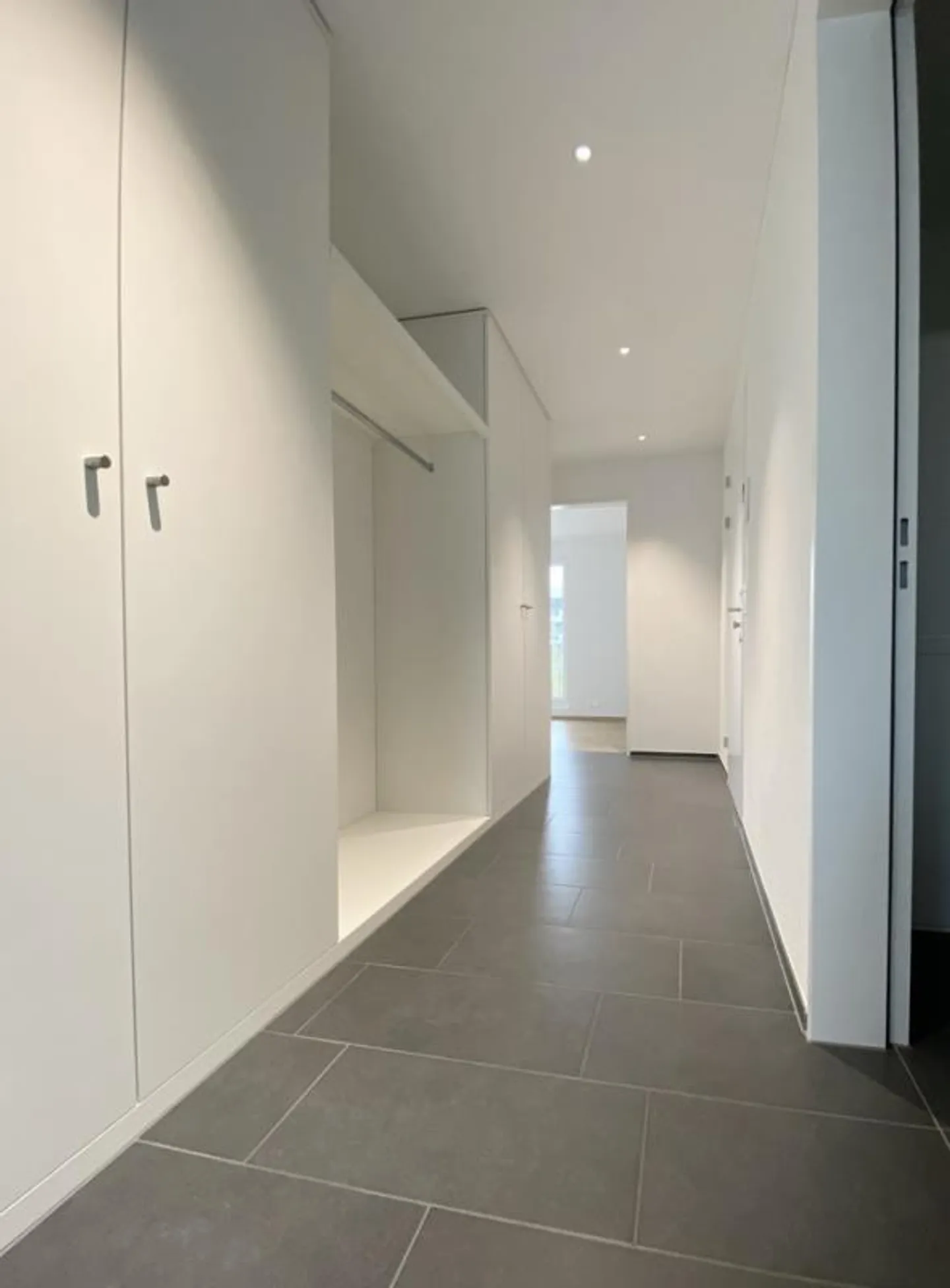 Charmante 2.5 Zimmer-Wohnung - Foto 6 von 9