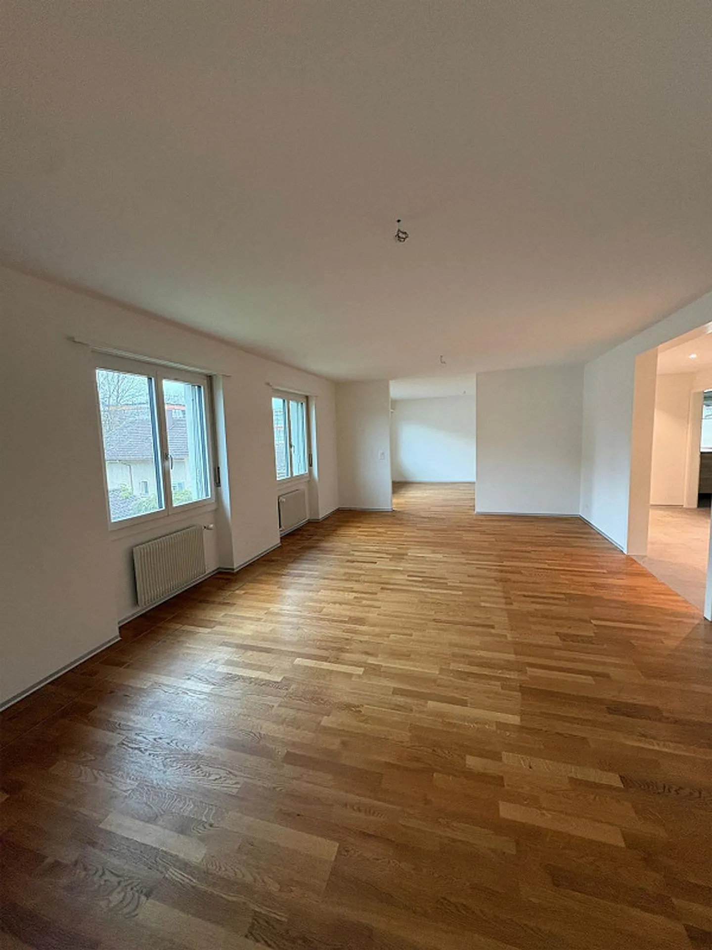 Appartement 5.5 pièces avec beaucoup d'espace et équipements de qualité - Photo 12 sur 12