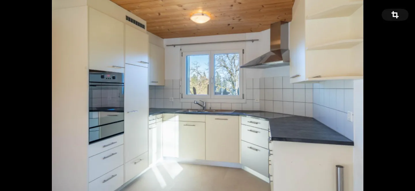 Maison de 4,5 pièces dans le vert - Photo 3 sur 13