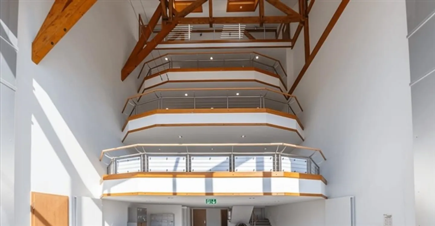 Office - Photo 2 of 7