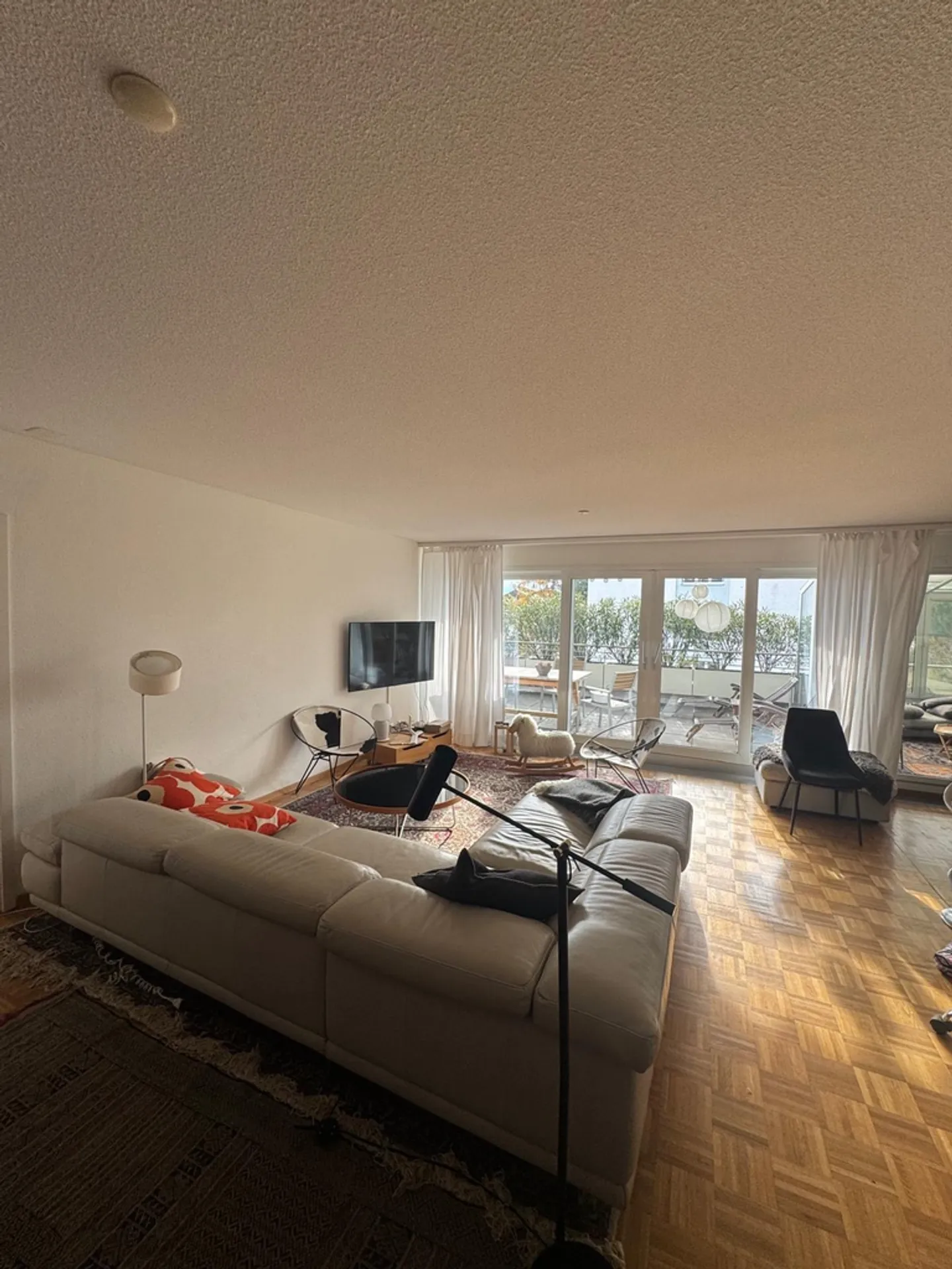 Magnifico appartamento di 5 stanze al 1° piano - Foto 1 di 6