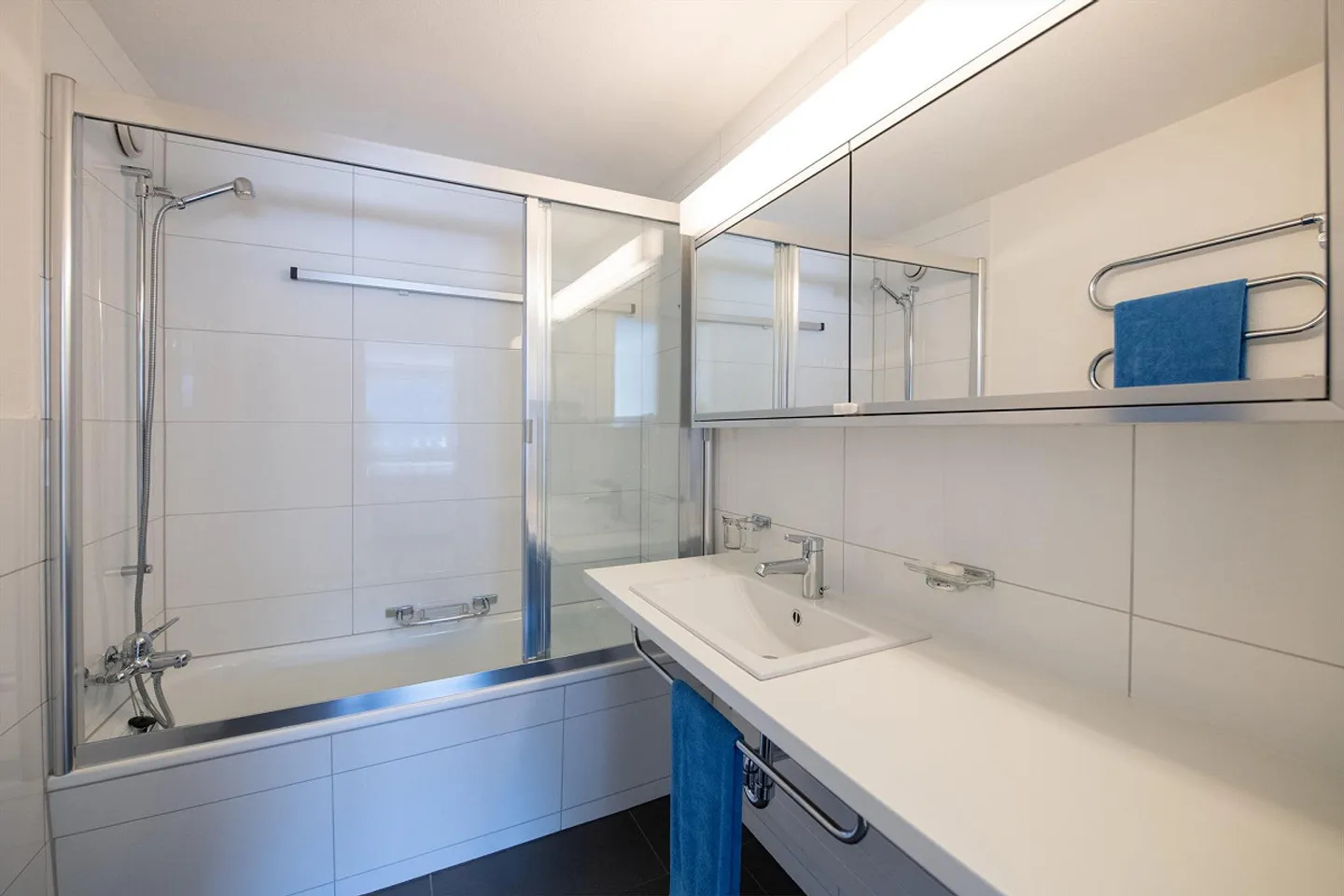 2 1/2-ZW Residence Europe, No. 504 - Photo 9 of 13