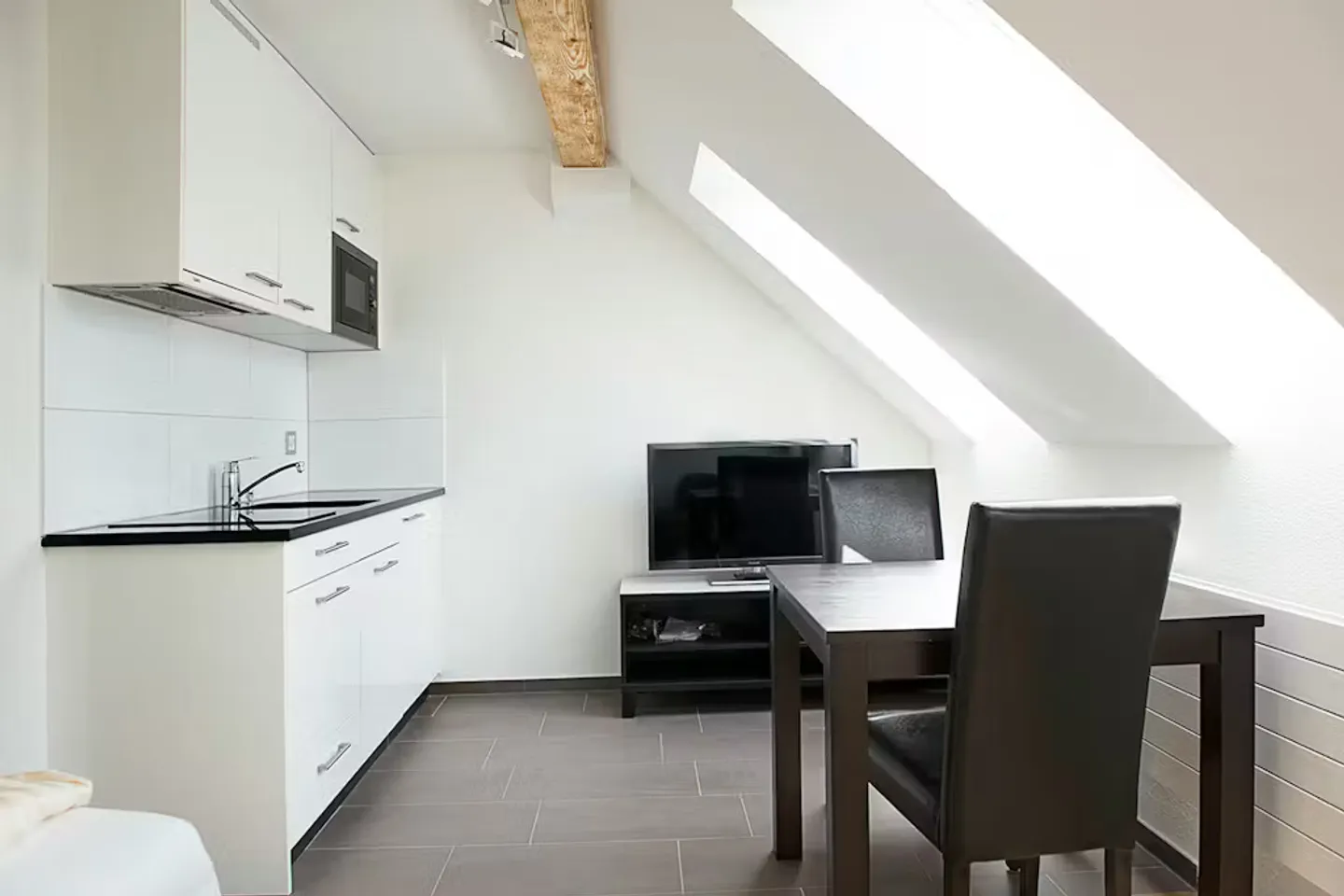 Charmante Wohnung in Zürich - Foto 7 von 8