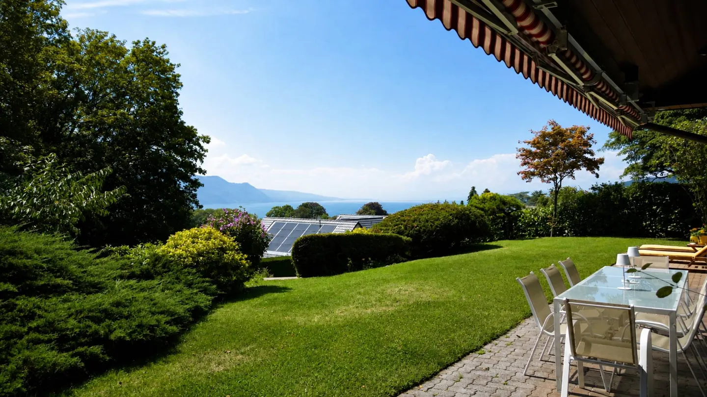 Villa Incantevole con Vista Lago - Foto 1 di 13