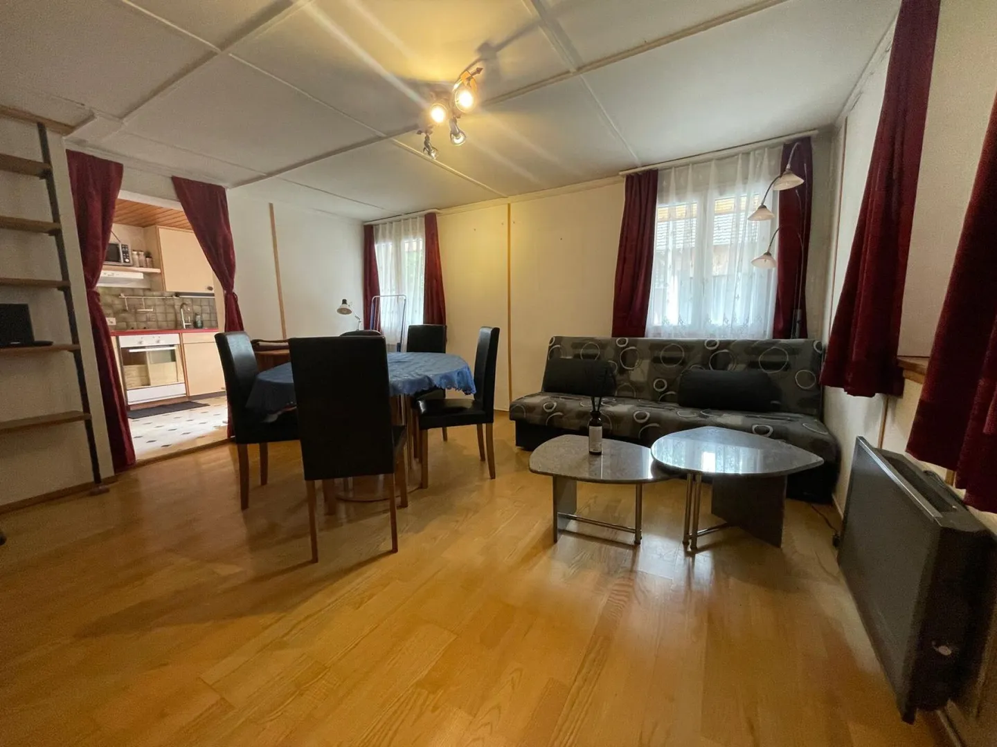 Charming 2.5-room apartment - Photo 6 of 6