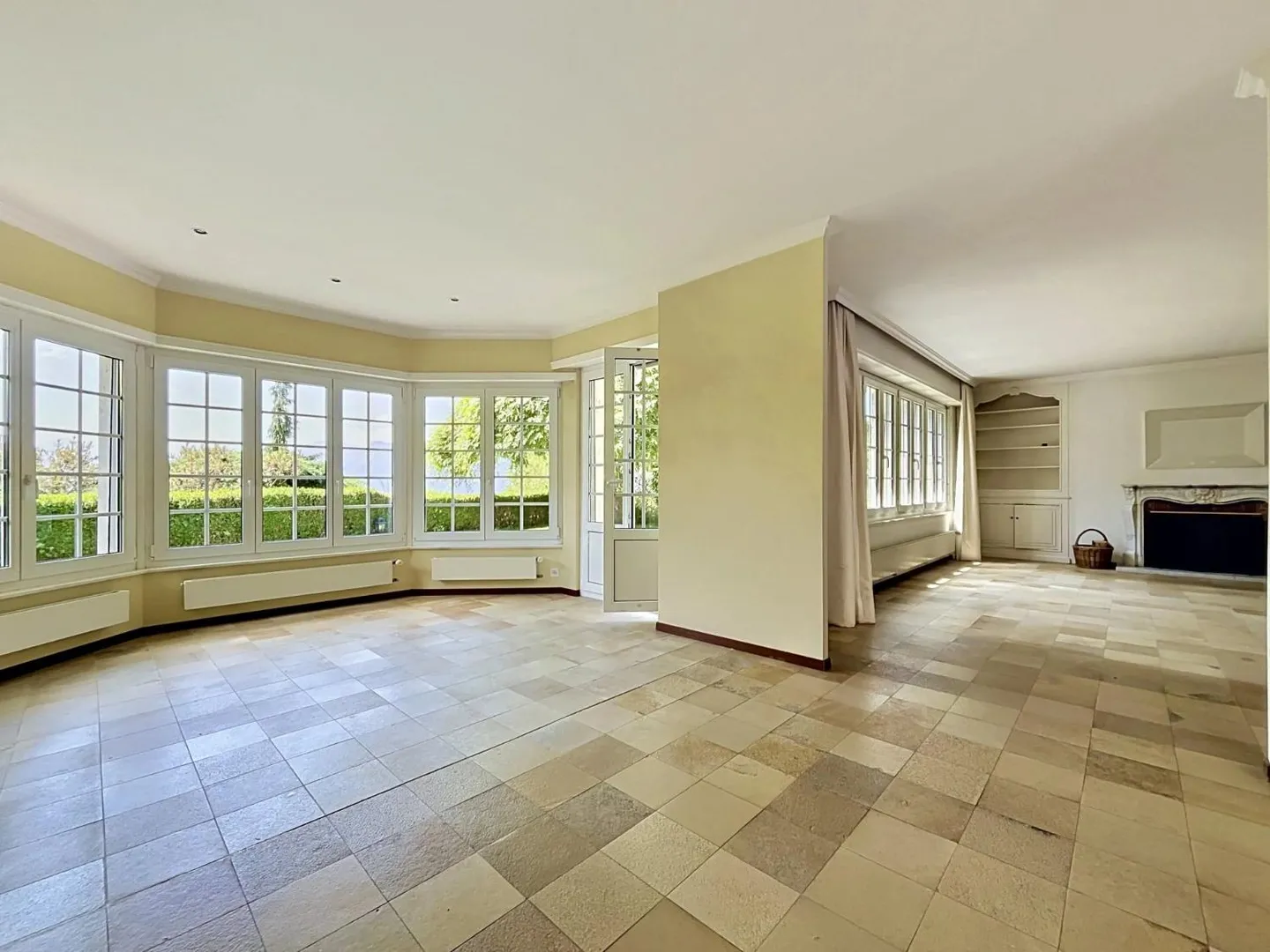 Charmante Villa mit Seeblick - Foto 6 von 13