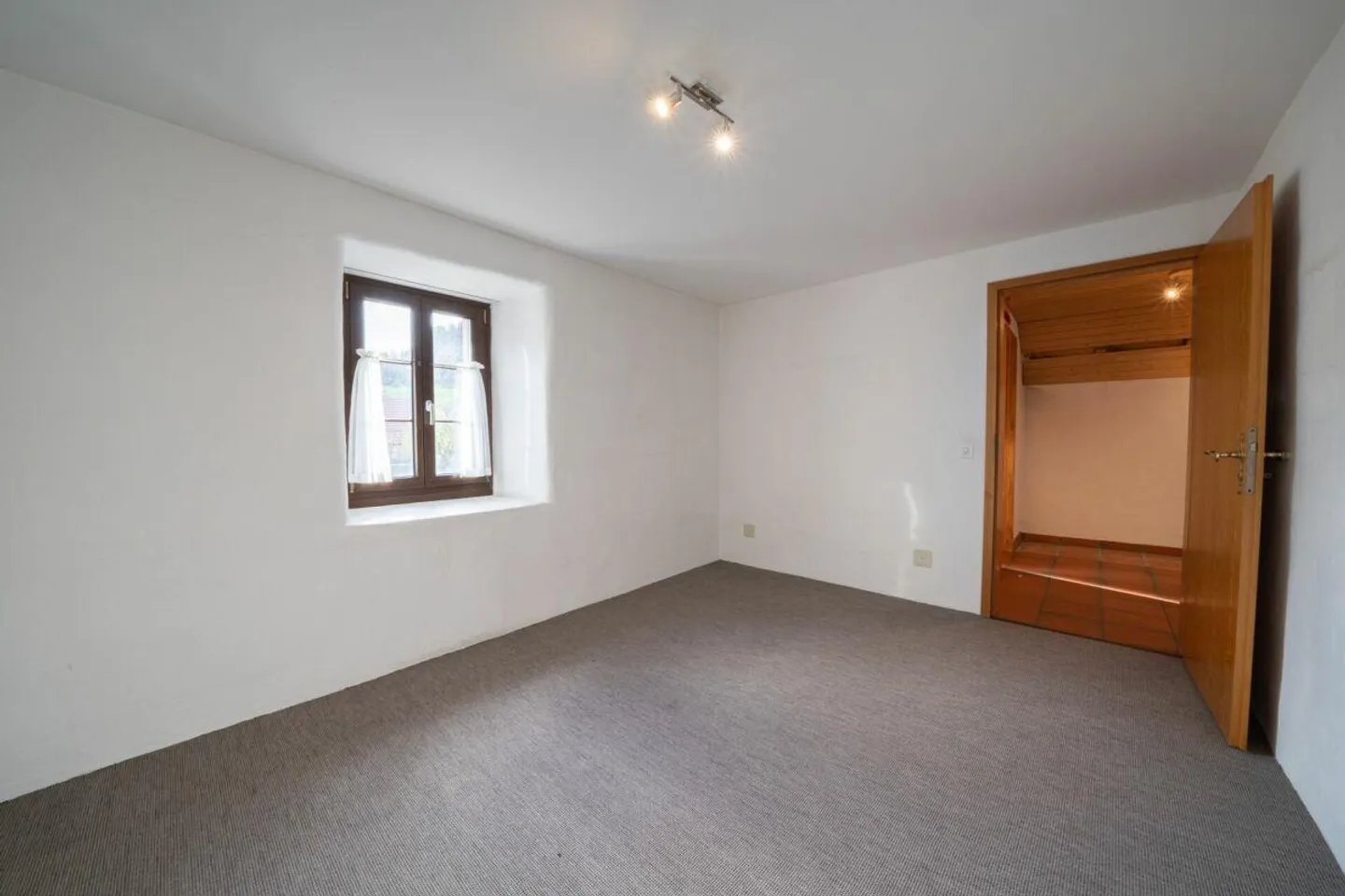 Charming Living on 3 Floors - Photo 5 of 13