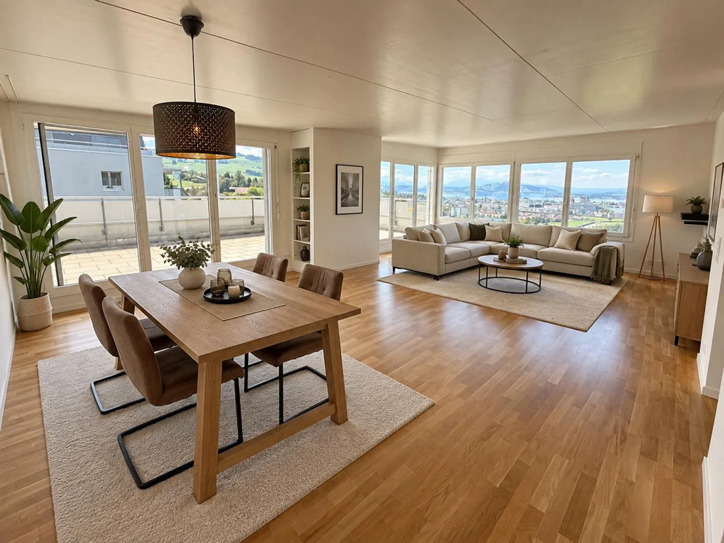 Appartement en attique 3.5 pièces avec vue sur le lac et les montagnes - Photo 4 sur 10