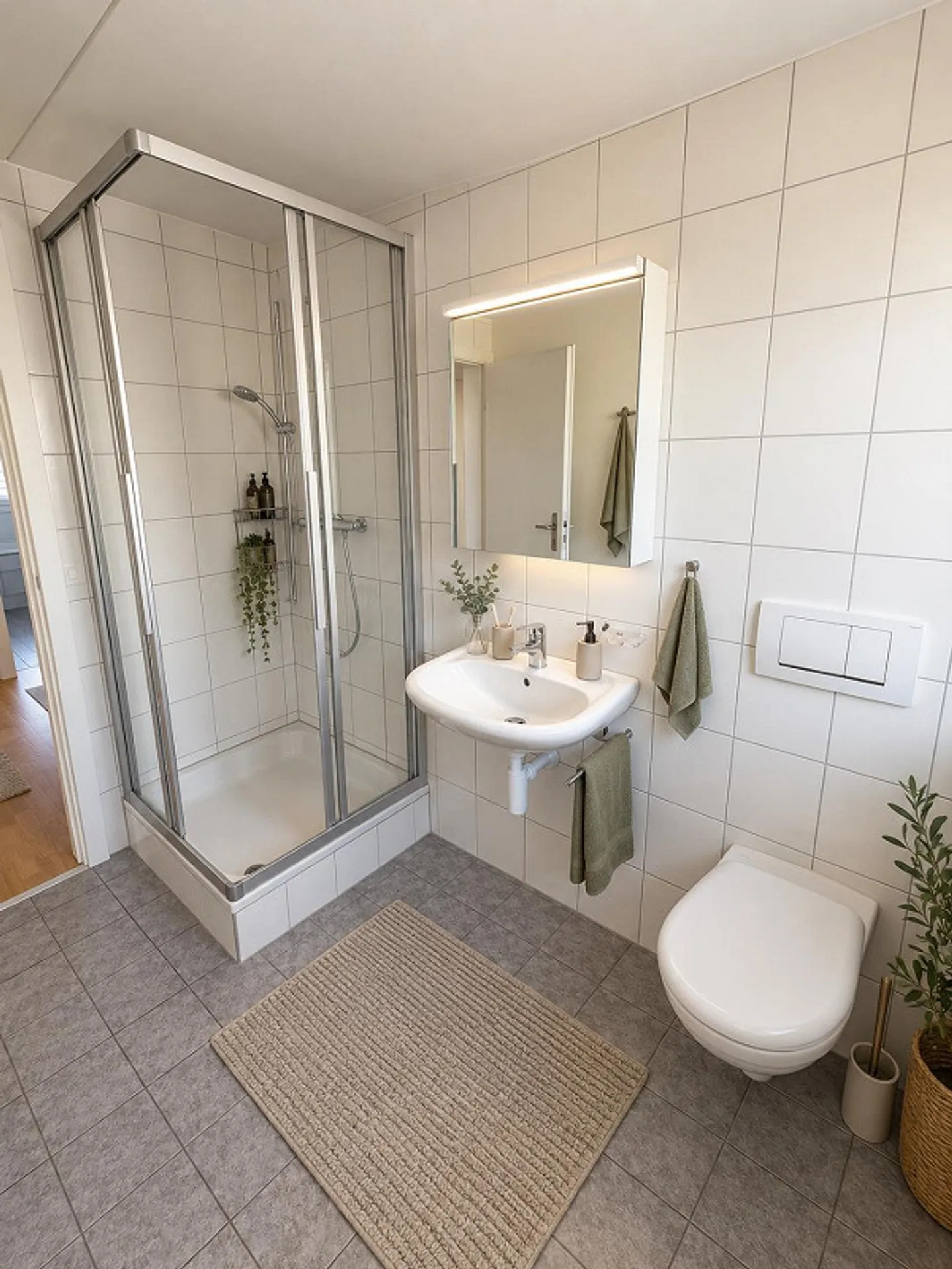 Appartement en attique 3.5 pièces avec vue sur le lac et les montagnes - Photo 9 sur 10