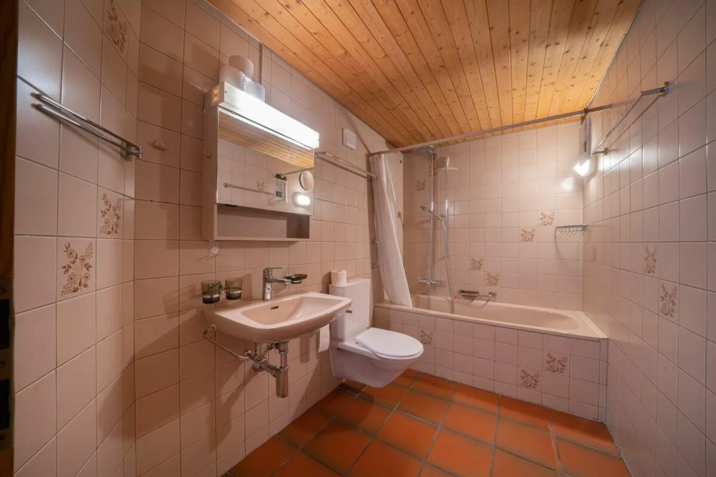 Charming Living on 3 Floors - Photo 10 of 13