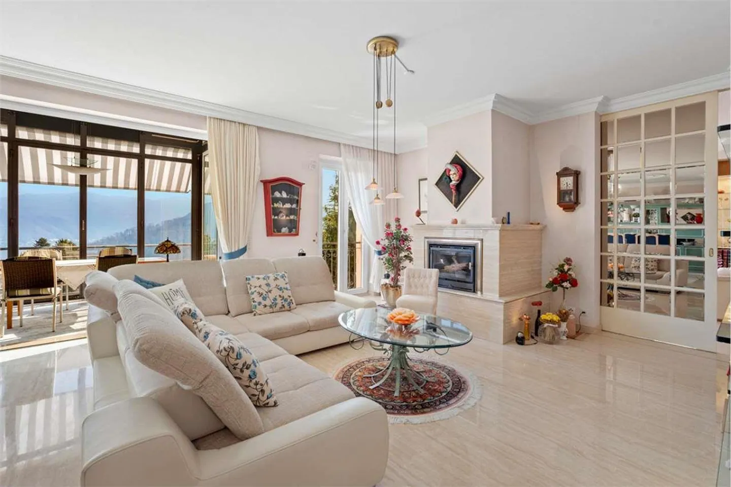 Attico esclusivo con vista lago - Foto 12 di 13