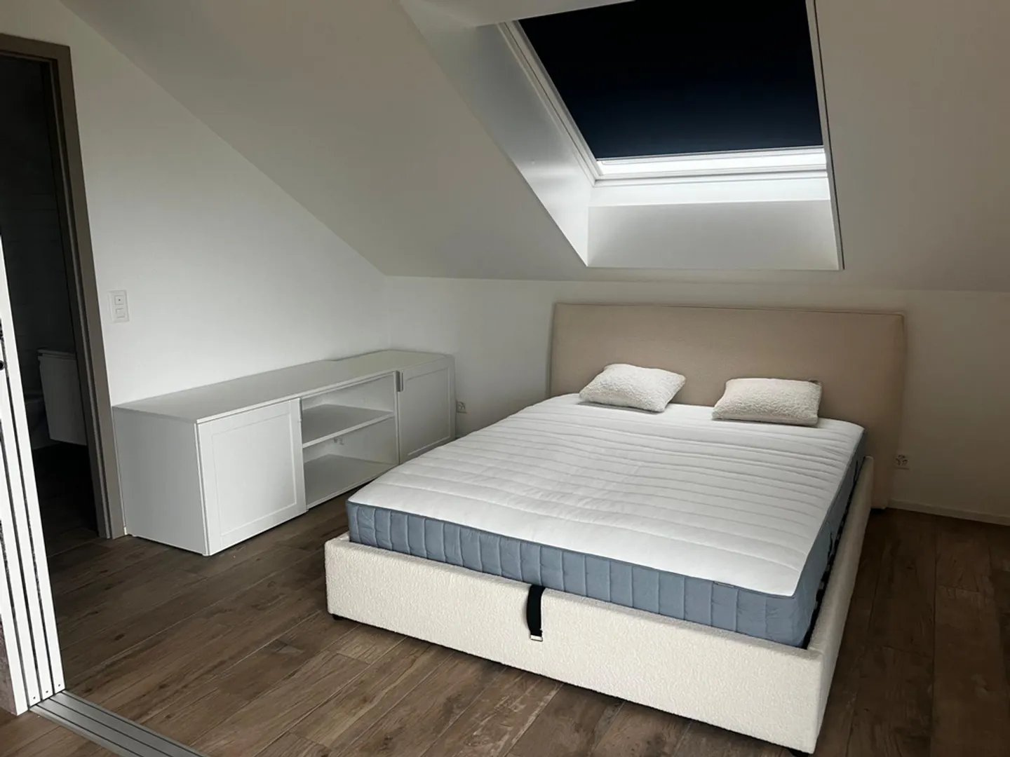 Beau double appartement meublé de 2 pièces, proche de toutes commodités - Photo 6 sur 8