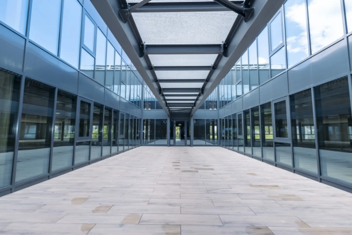 SPARK - Ufficio "Nuovo Plug & Play" attrezzato di 110m2 a Gland - Foto 3 di 5