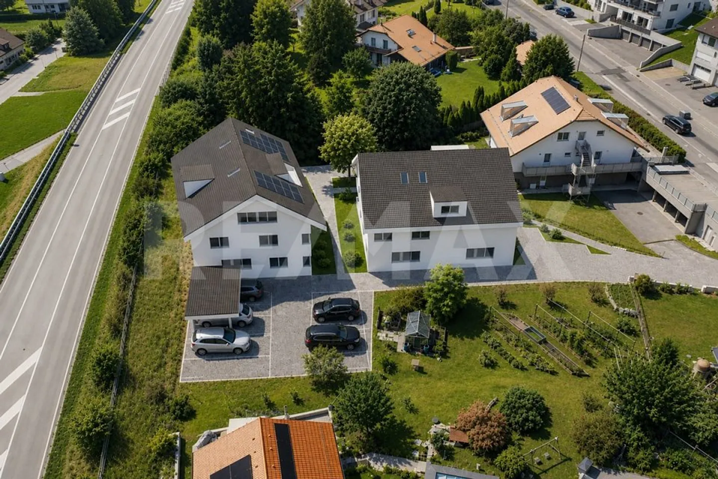 Schöne 3,5-Zimmer-Wohnung im Erdgeschoss mit 36 m² Außenfläche; Einheit B1 - Foto 3 von 8