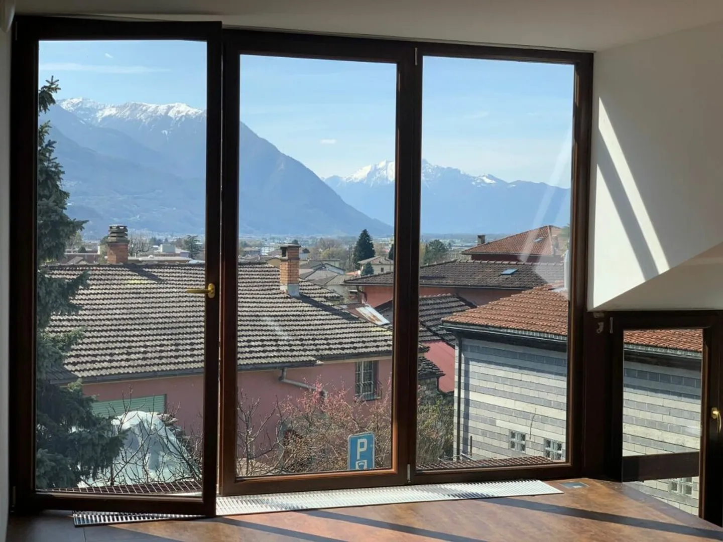 Casa di design moderno a Giubiasco - Foto 10 di 18