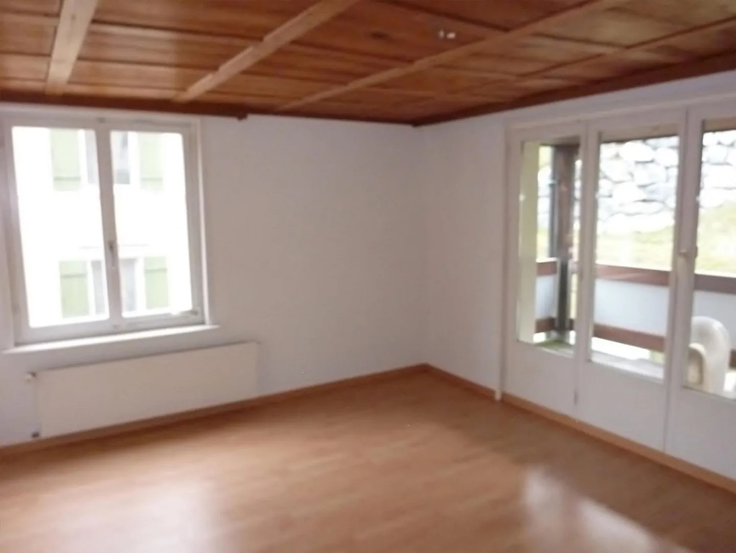 Charmante Wohnung mit Balkon - Foto 5 von 6