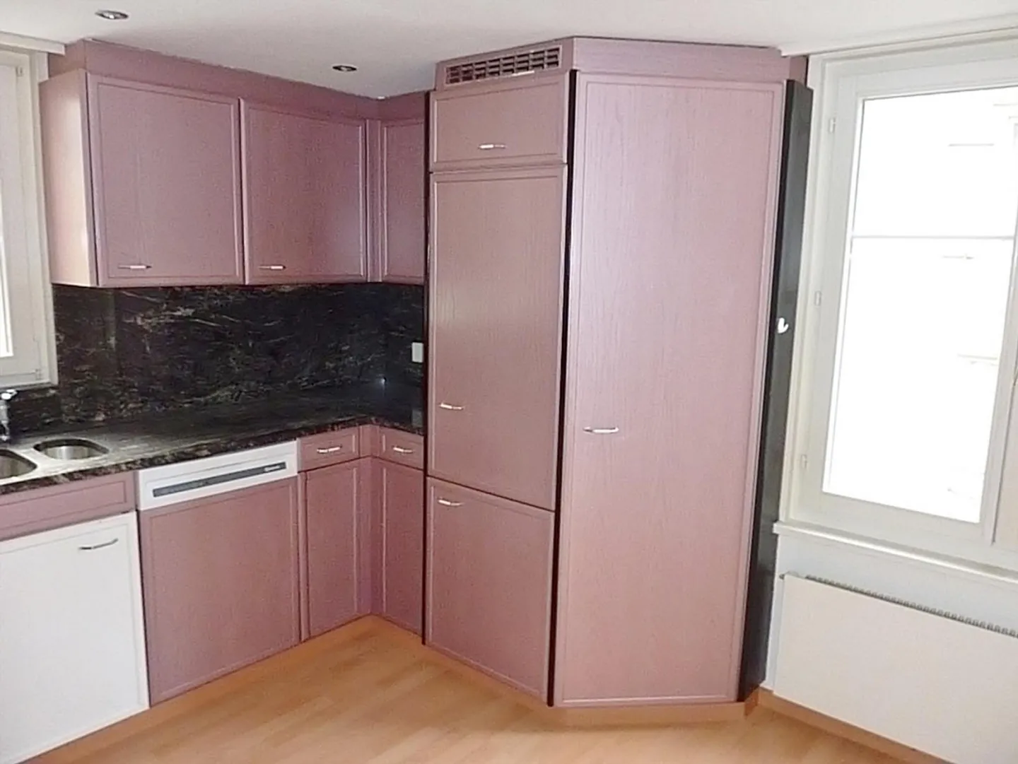 Charmante Wohnung mit Balkon - Foto 2 von 6