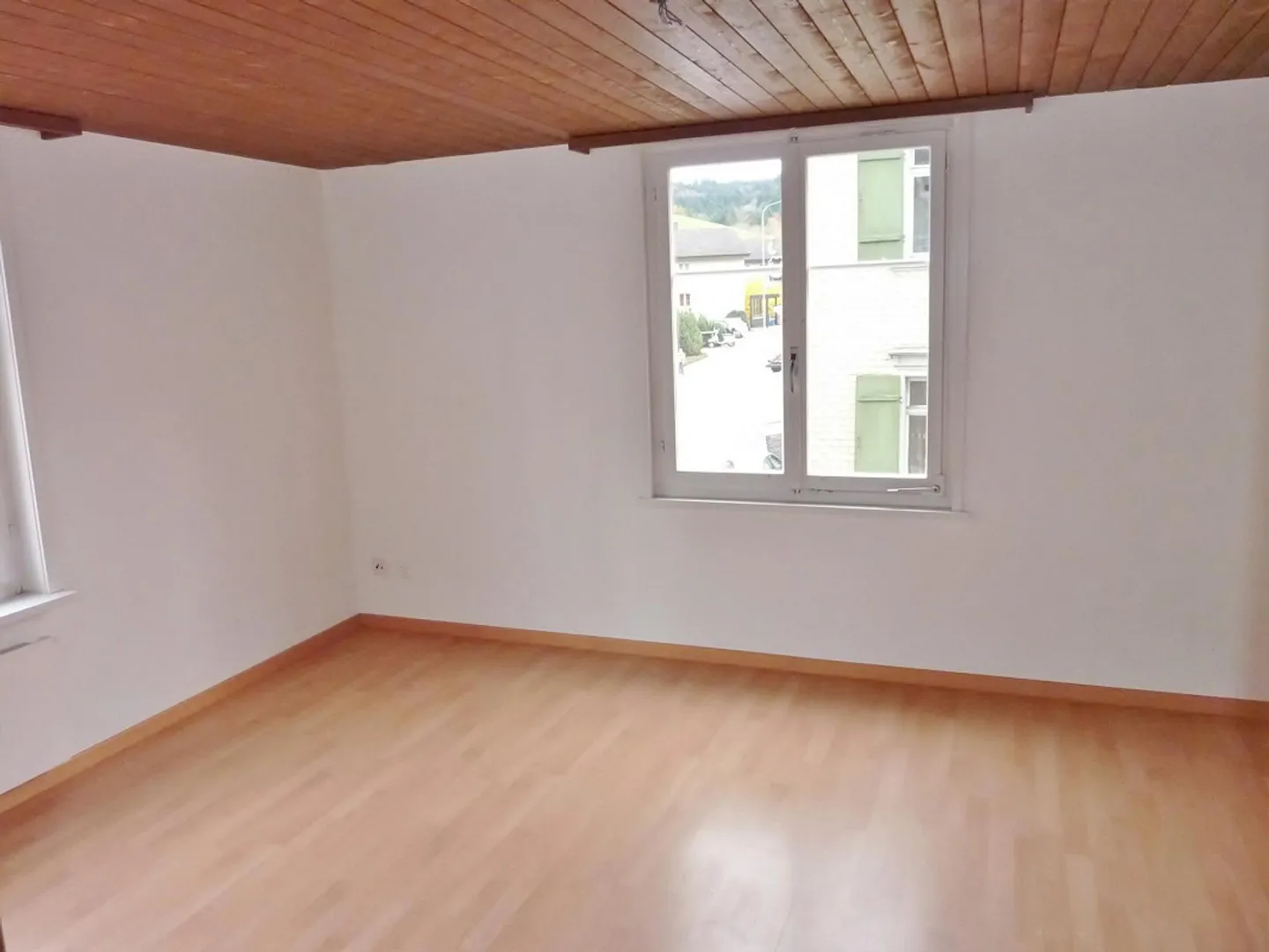Charmante Wohnung mit Balkon - Foto 6 von 6