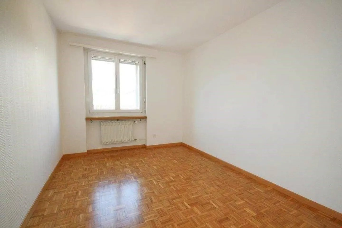 Cozy 4.5-room apartment in a quiet residential area - Photo 4 of 5