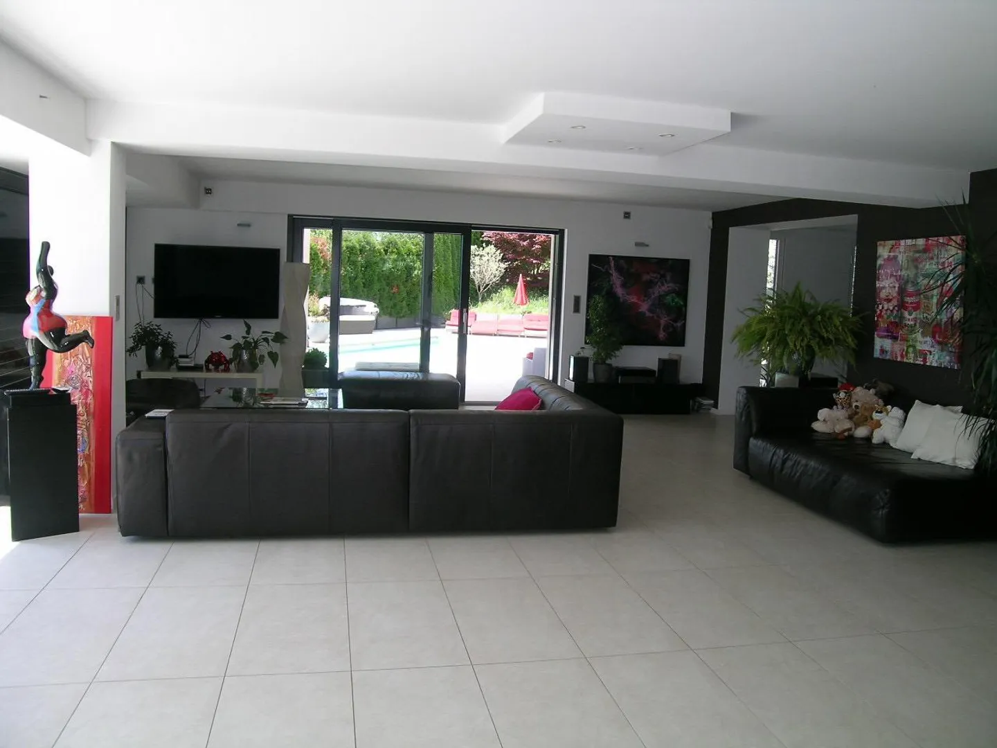 Le Mont-Pèlerin, contemporary detached villa with 6.5 rooms - Photo 9 of 14