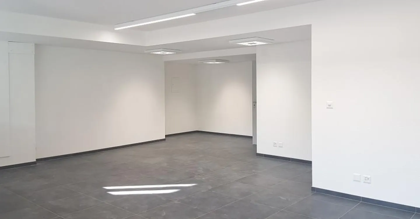 Commercial Space for Rent - Photo 15 of 18