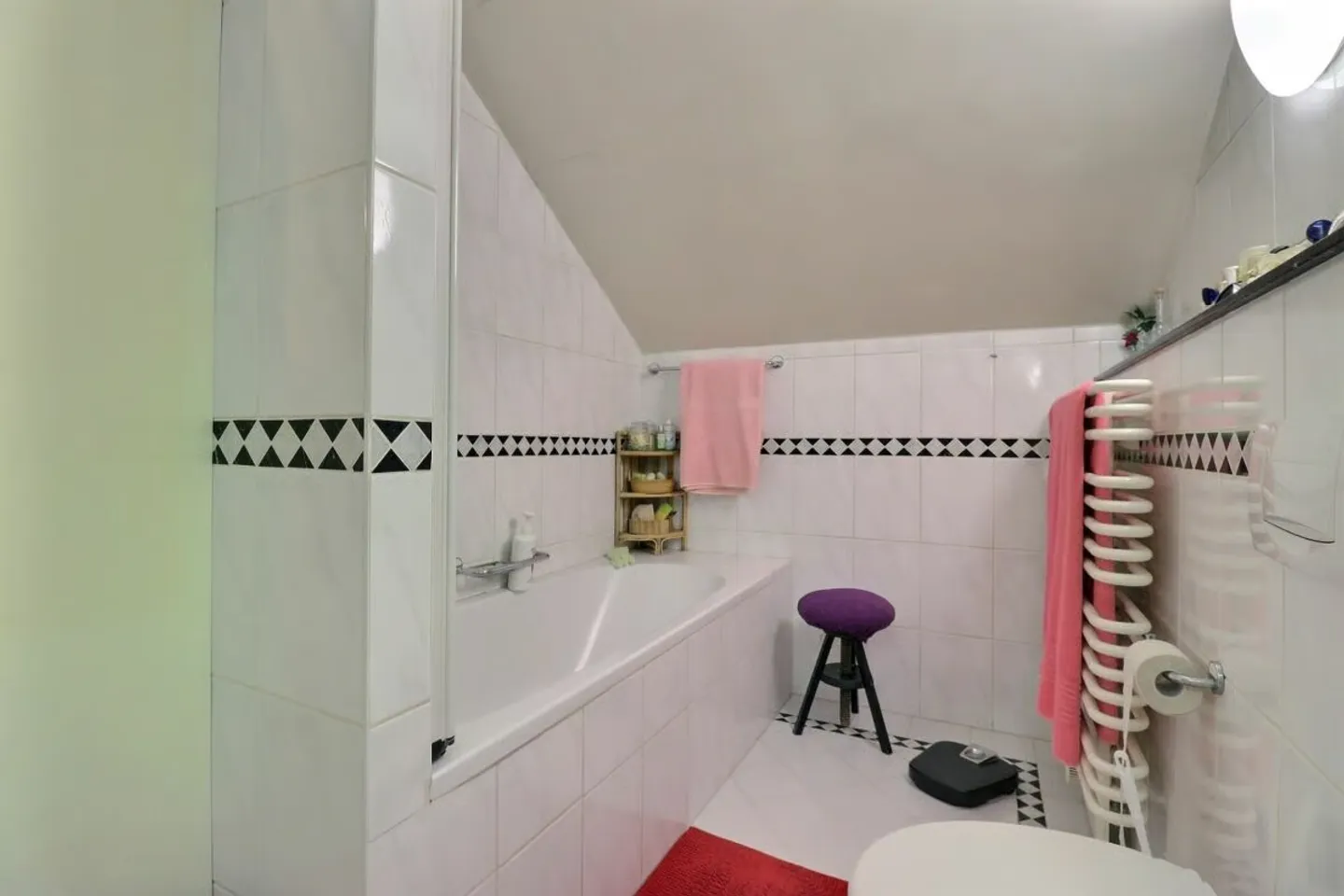Chalet con grande potenziale a Villeneuve - Foto 15 di 31