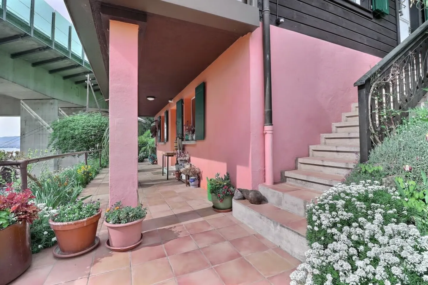 Chalet con grande potenziale a Villeneuve - Foto 23 di 31