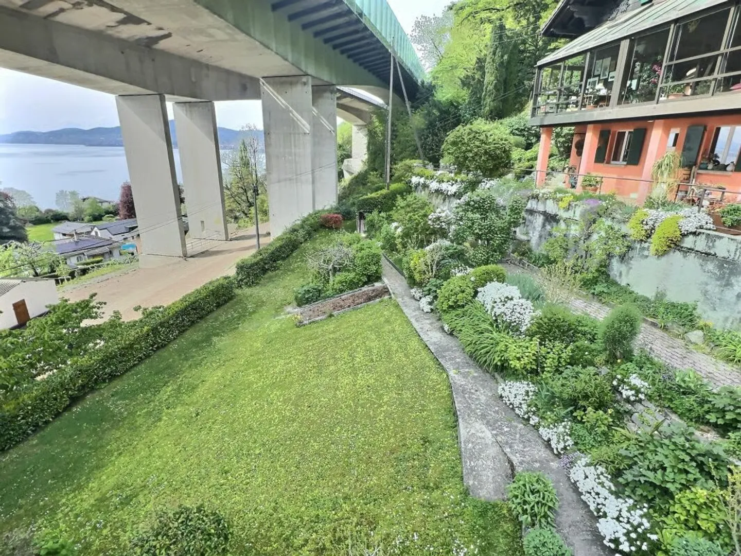 Chalet con grande potenziale a Villeneuve - Foto 28 di 31