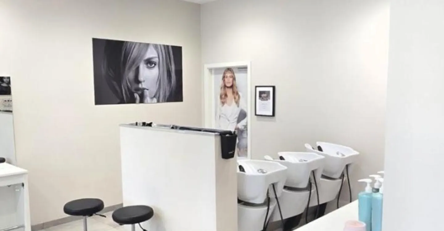 Prime Commercial Space in Morat - Photo 2 of 13