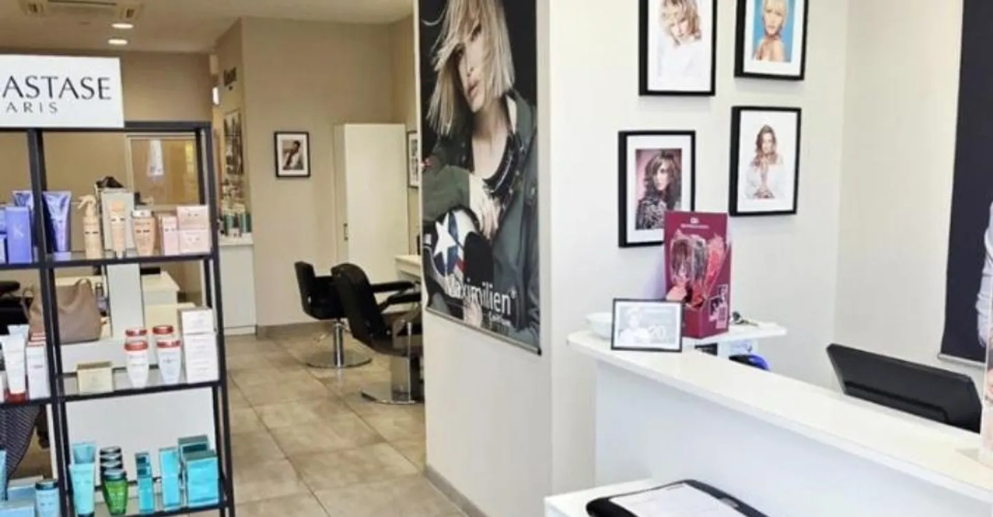 Prime Commercial Space in Morat - Photo 3 of 13