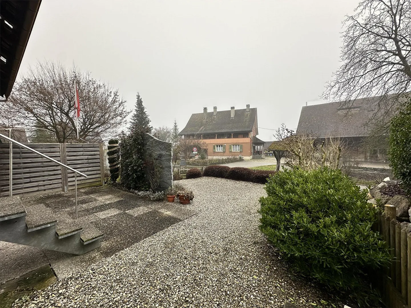 Charmante 4.5-Zimmer-Doppelhaushälfte - Foto 12 von 13