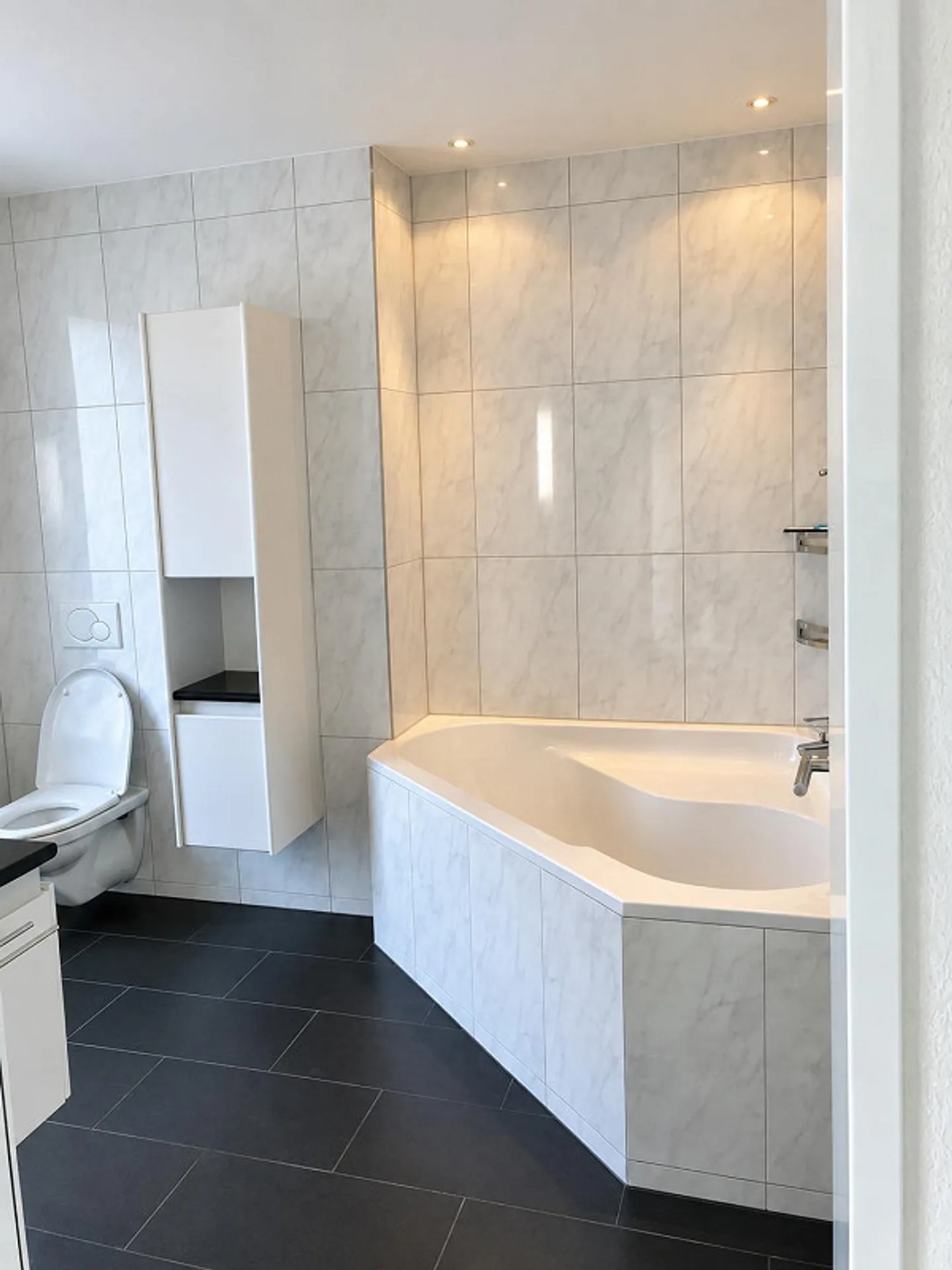 Modernes Apartment mit Wintergarten - Foto 4 von 12