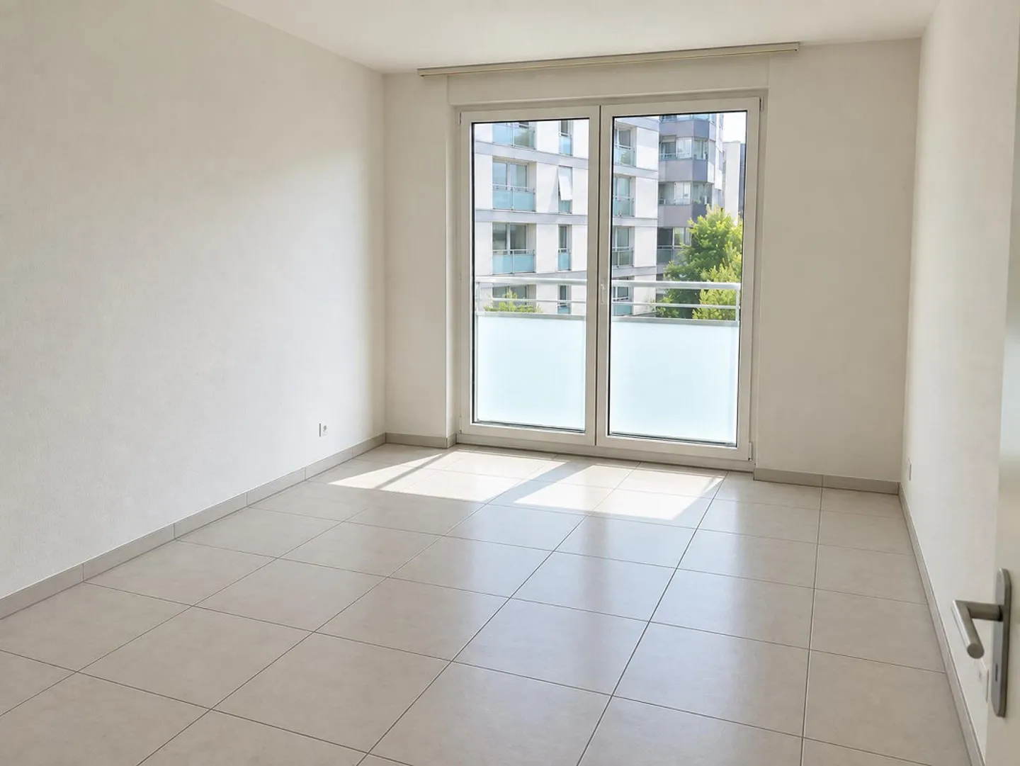 Modernes Apartment mit Wintergarten - Foto 10 von 12