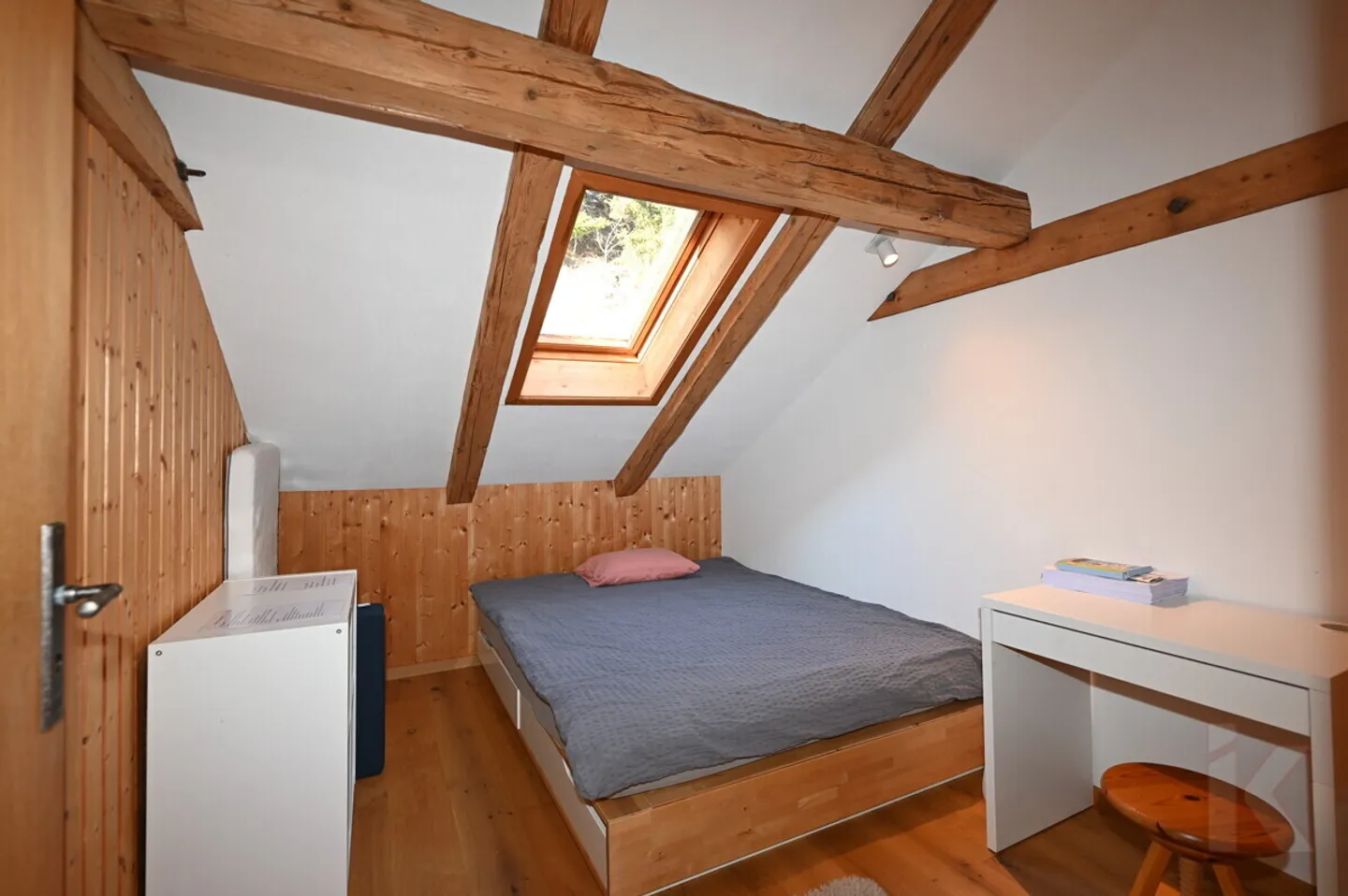 Charmante 4.5-Zimmer Attique - Foto 10 von 13